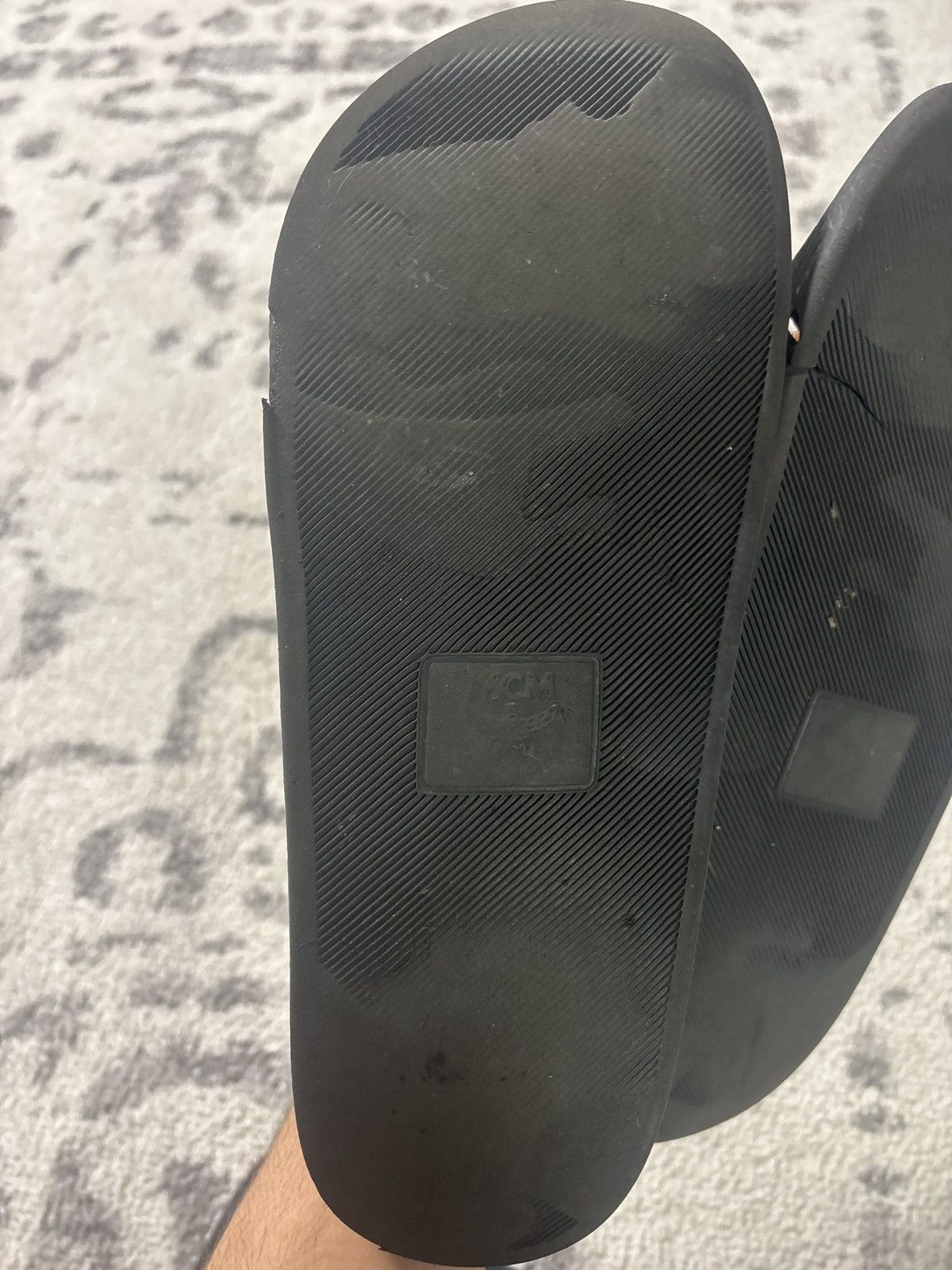 MCM MCM SLIDES (BLACK & WHITE) Size US 8.5 / EU 41-42 - 4 Thumbnail