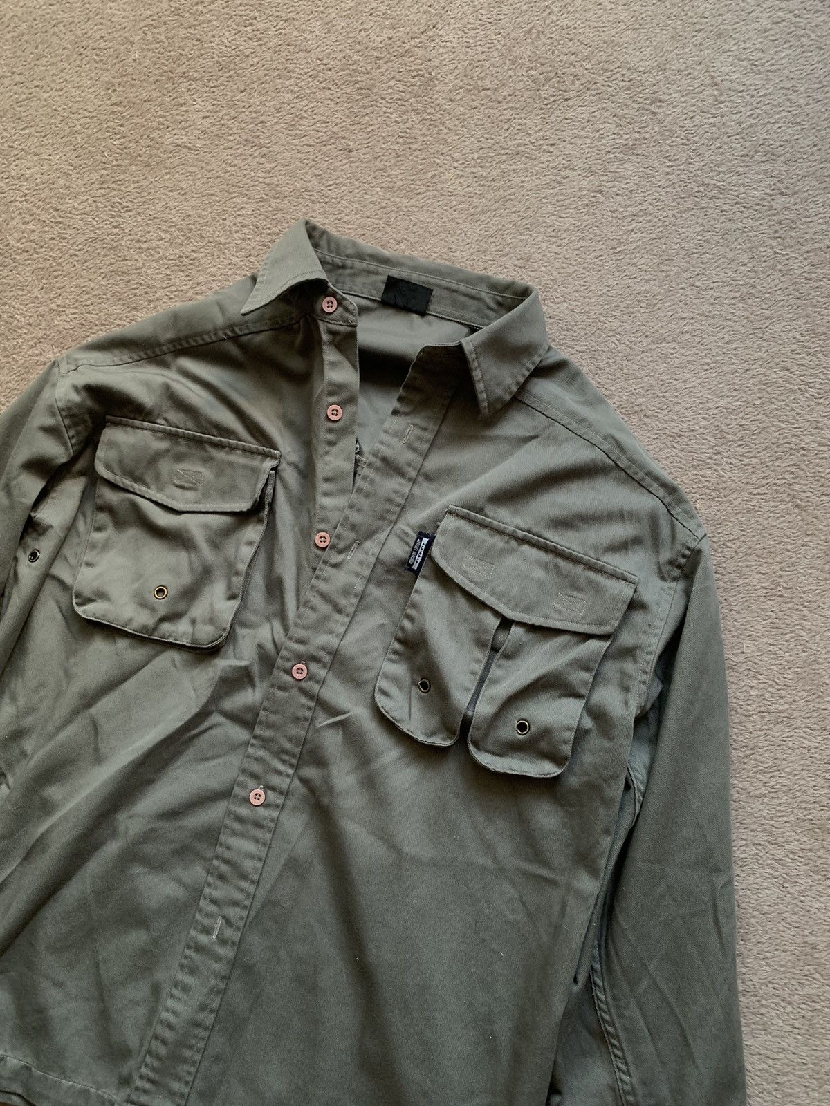 Airwalk Airwalk vintage Y2K military multi pocket cargo shirt Size US M / EU 48-50 / 2 - 2 Thumbnail