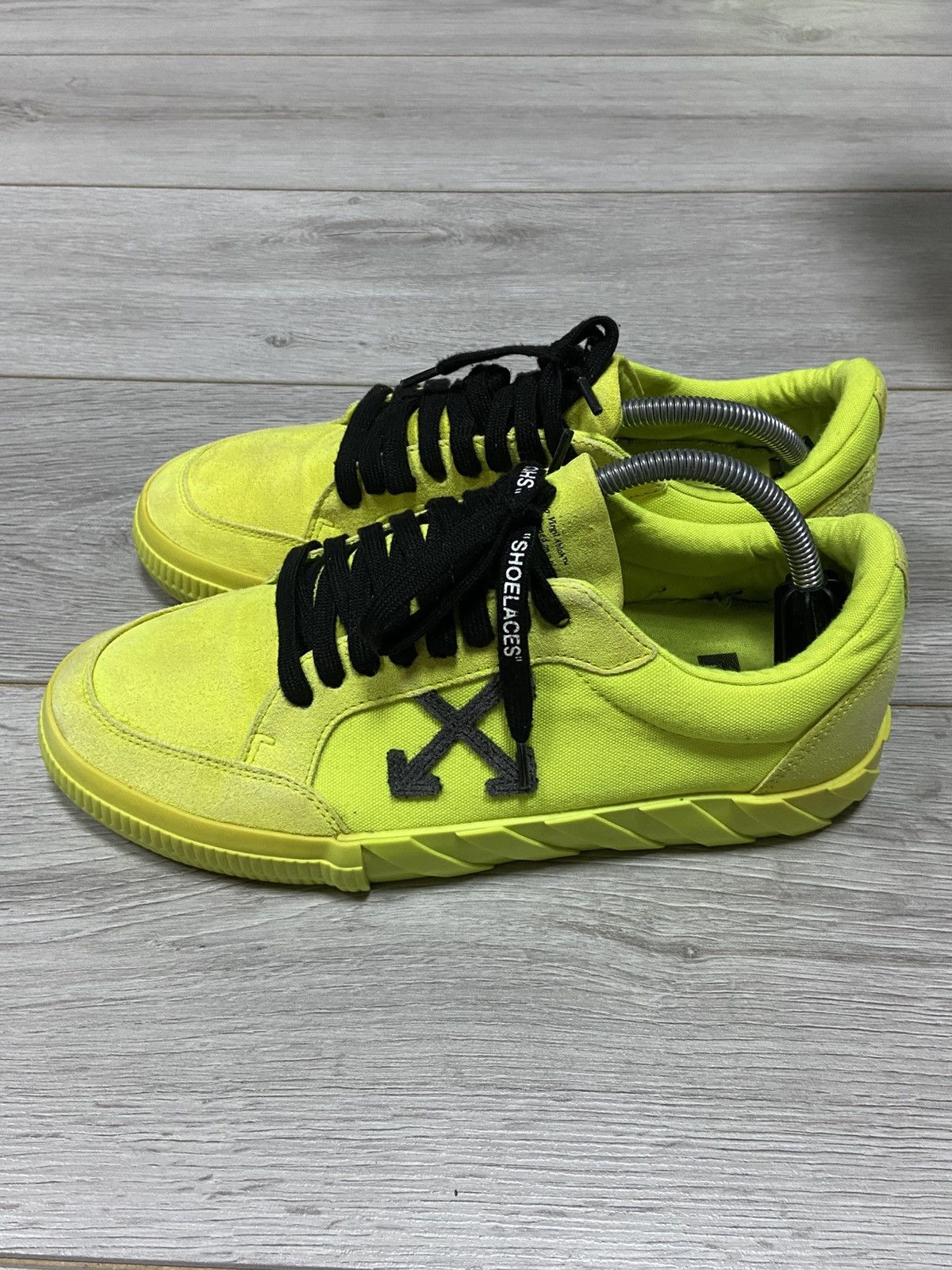 Off-White Off-White 2013 green vulcanized Virgil Abloh arrows shoes 42 Size US 9 / EU 42 - 7 Thumbnail
