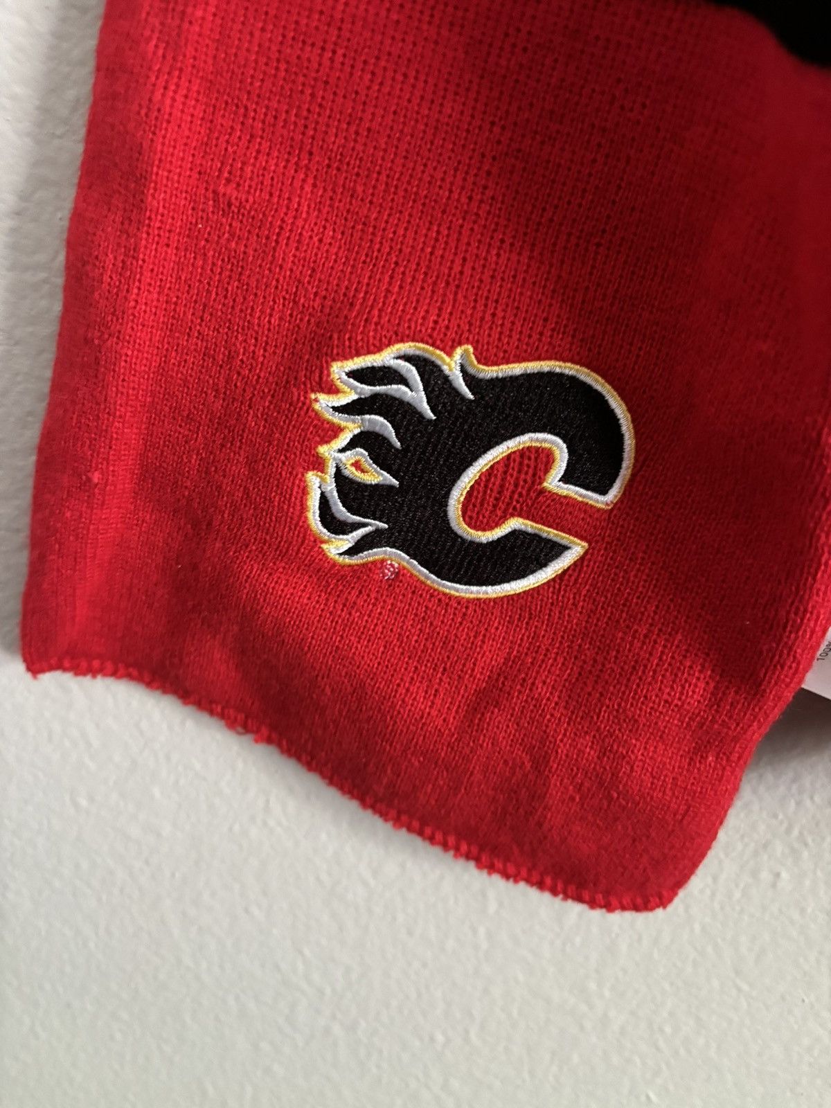 Vintage Calgary Flames NHL Winter Scarf Size ONE SIZE - 2 Thumbnail