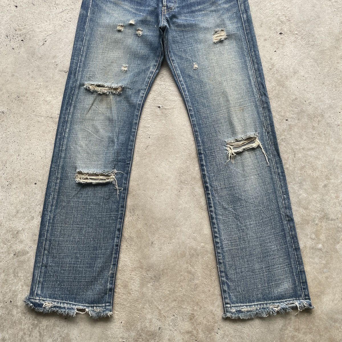 Japanese Brand Vintage Takeo Kikuchi Distressed Japan Jeans Faded Pants W31 Size US 31 - 4 Thumbnail