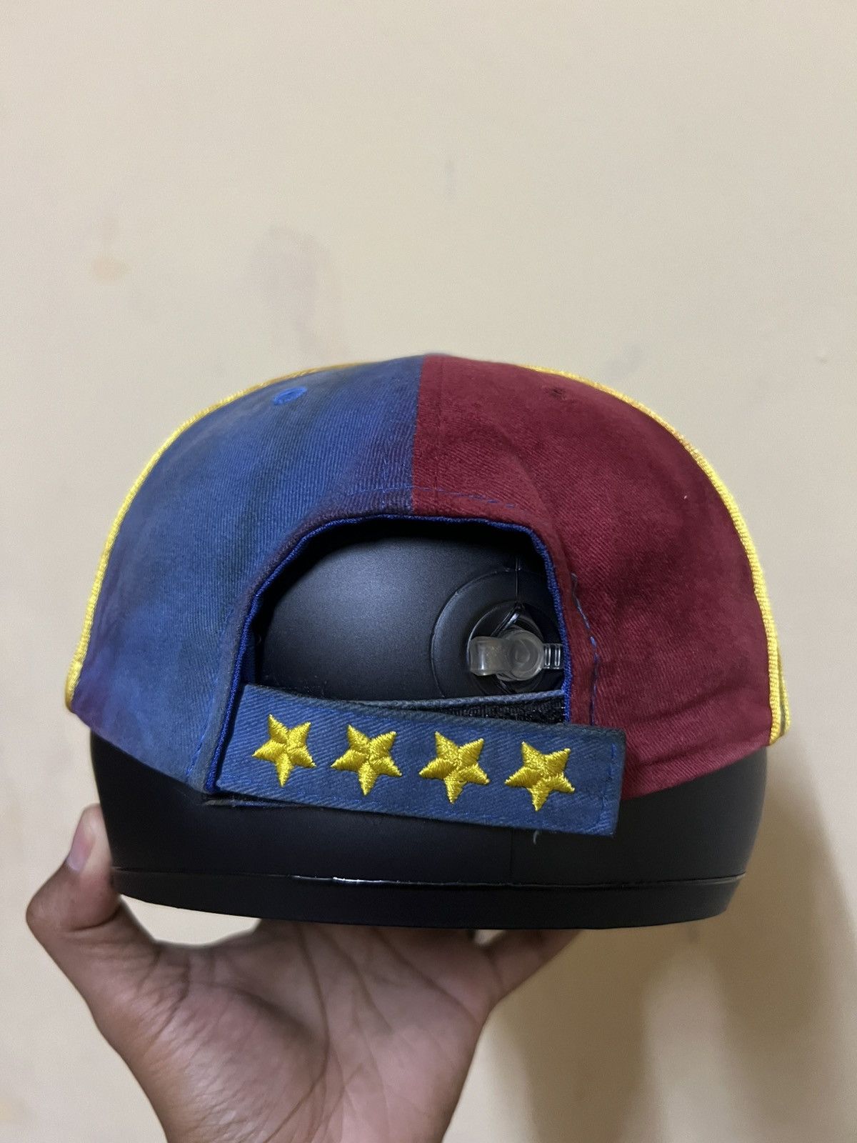 Vintage Vintage FC Barcelona Hat Size ONE SIZE - 4 Thumbnail