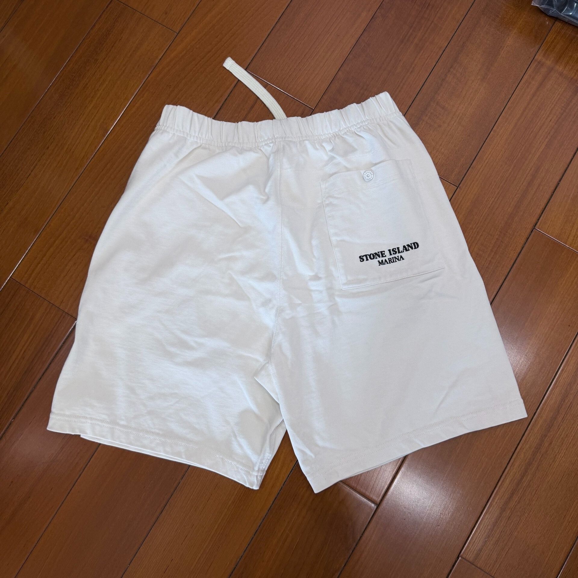 Stone Island Stone Island Beige Shorts Size US 30 / EU 46 - 1 Thumbnail