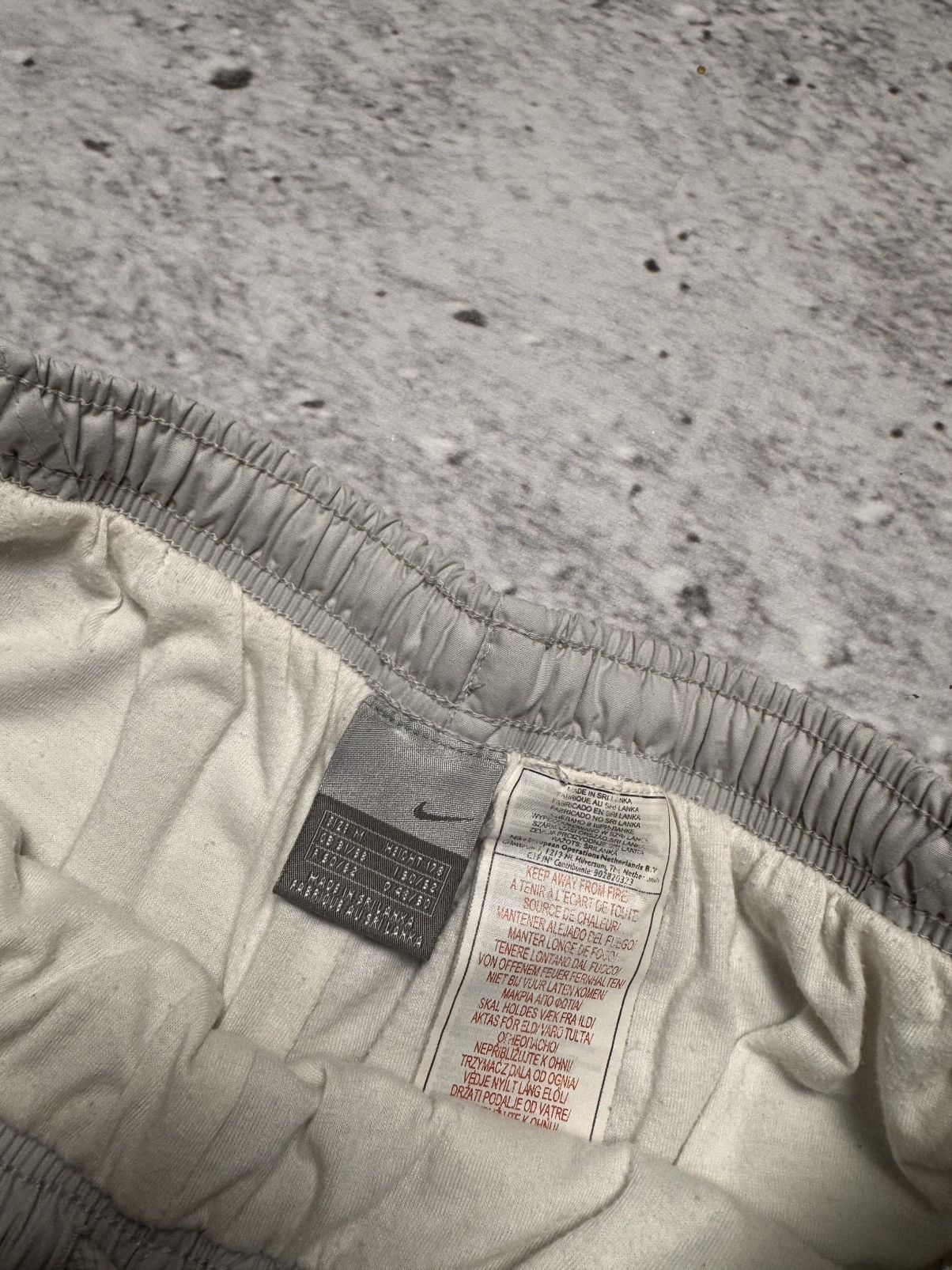 Nike × Vintage NIKE VINTAGE BASIC LOGO OVERSIZE BAGGY PANTS Size US 32 / EU 48 - 4 Thumbnail