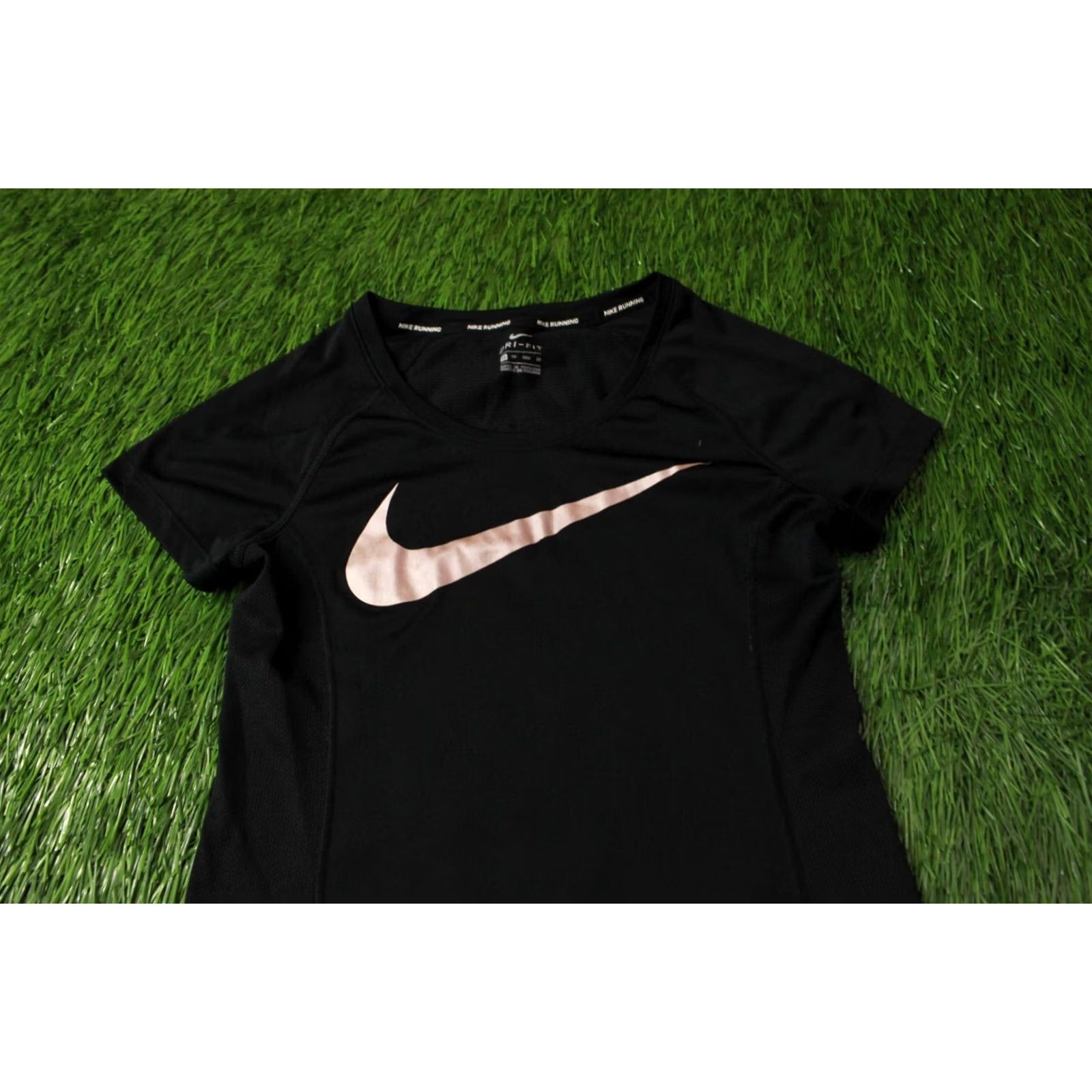 Nike NIKE RUN RUNNING DRI-FIT ORIGINAL 2017 WOMEN T-Shirt XS Black Training Jersey Short Sleeve - Nike Dri-FIT Shirt Womens XS Size XS / US 0-2 / IT 36-38 - 2 Thumbnail