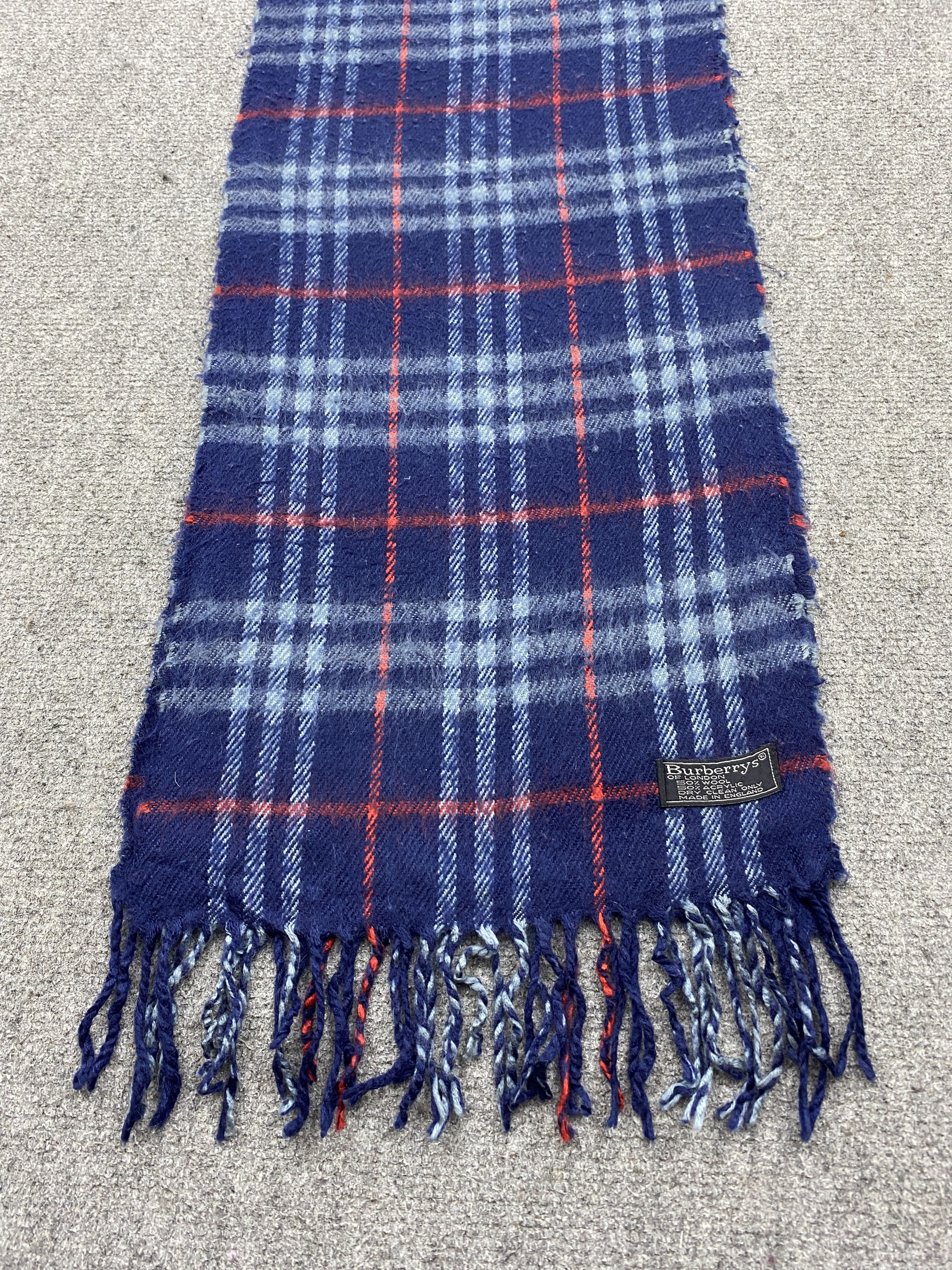 Burberry Burberrys Scarf / Muffler / Neckwear SC0175 Size ONE SIZE - 3 Thumbnail