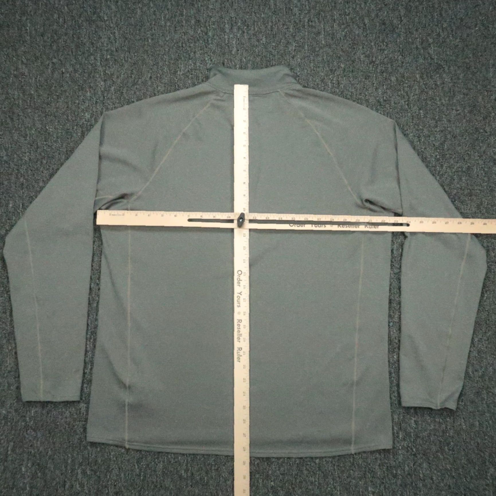 Patagonia Patagonia Pullover Mens XL Gray Capilene Midweight Zip Neck Baselayer Hoodie Size US XL / EU 56 / 4 - 7 Thumbnail