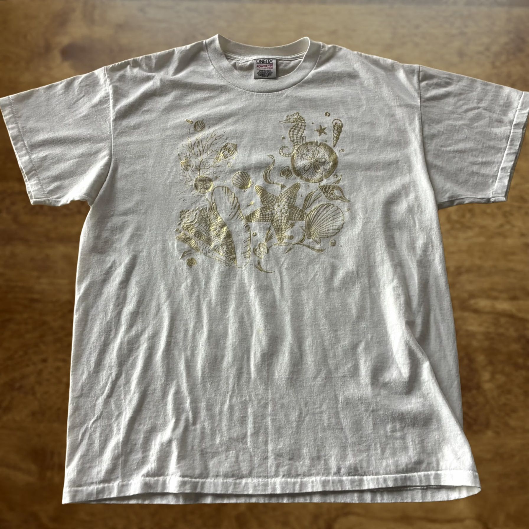 Vintage VINTAGE Oneita Shirt Mens XL White Seashell Seahorse Starfish Ocean Tee T-Shirt Size US XL / EU 56 / 4 - 1 Thumbnail
