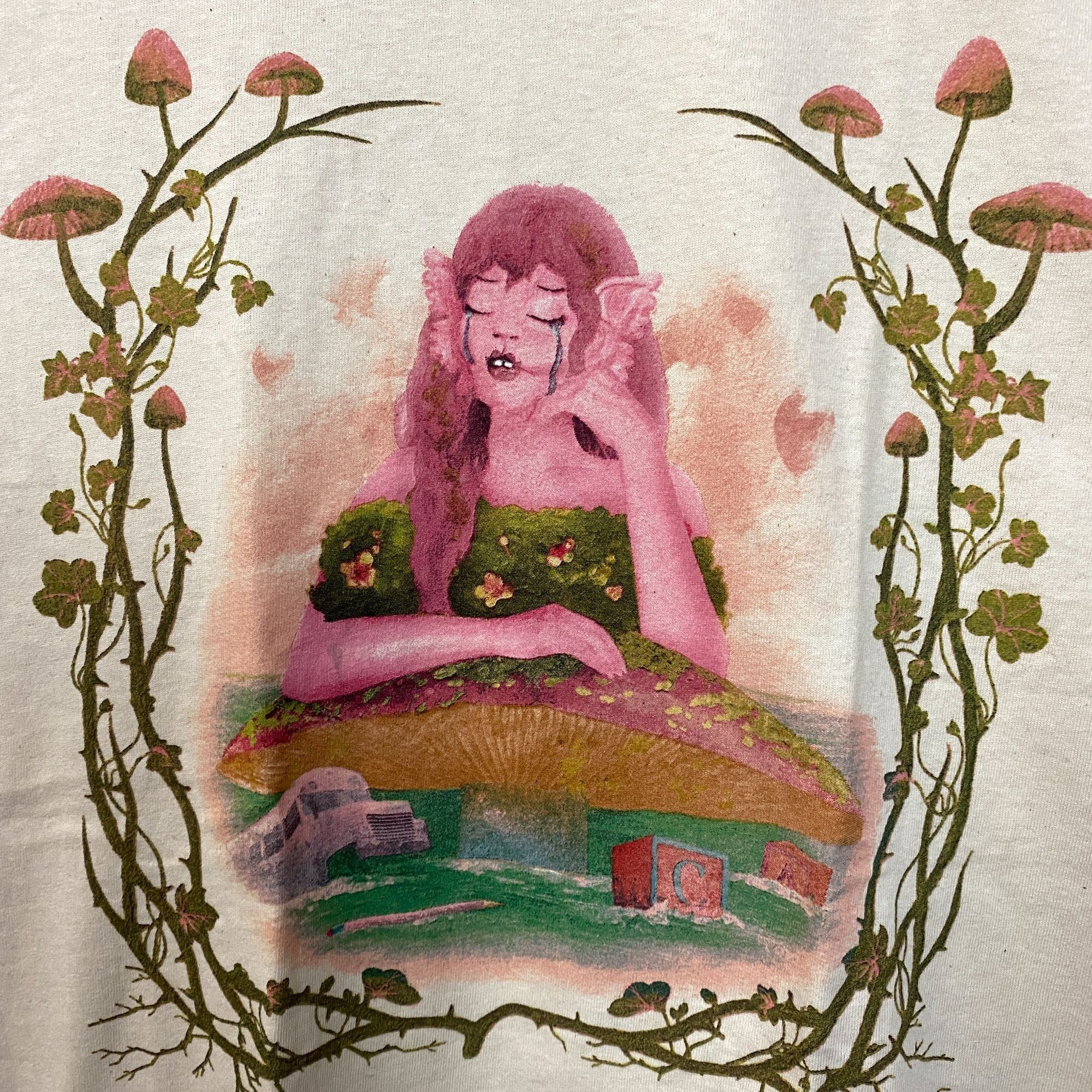 Other Melanie Martinez Trilogy Tour Beige Tshirt size Medium Size US M / EU 48-50 / 2 - 2 Thumbnail