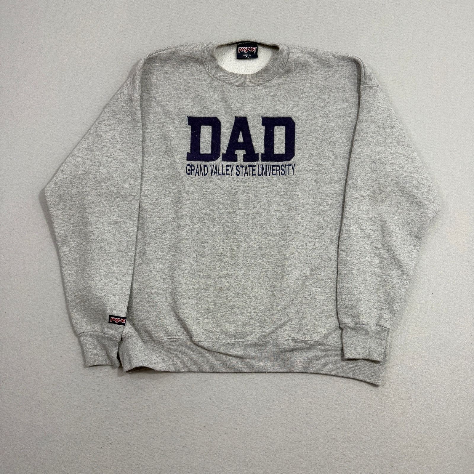 Vintage Vintage Grand Valley State University Lakers Dad Sweatshirt Size US XL / EU 56 / 4 - 1 Thumbnail
