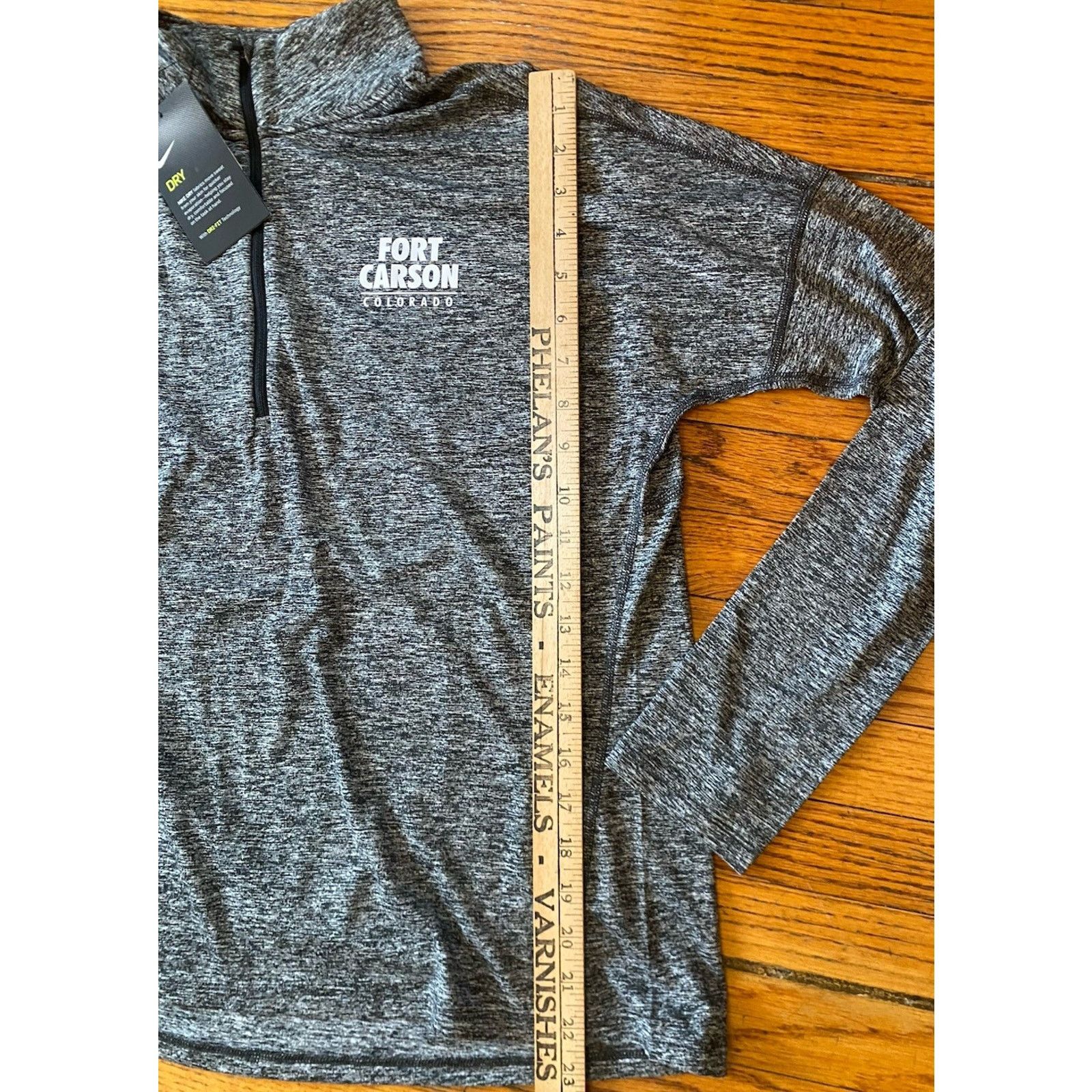 Nike NWT Nike Dri Fit Fort Carson Colorado Women’s Medium Gray Size M / US 6-8 / IT 42-44 - 7 Thumbnail