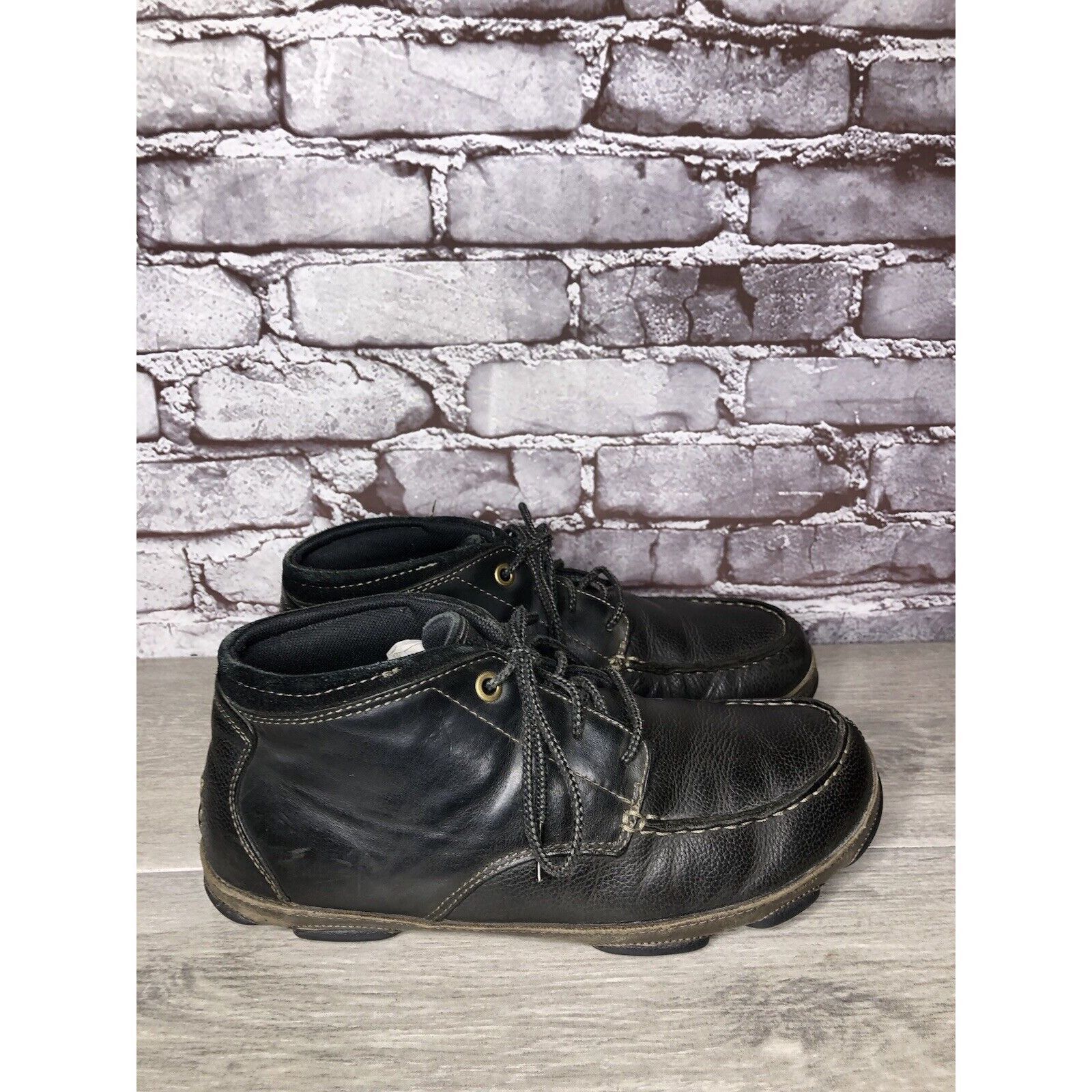 Olukai OluKai Hamakua Chukka Black Leather Lace Up Boots Men Sz 9.5 Size US 9.5 / EU 42-43 - 16 Thumbnail