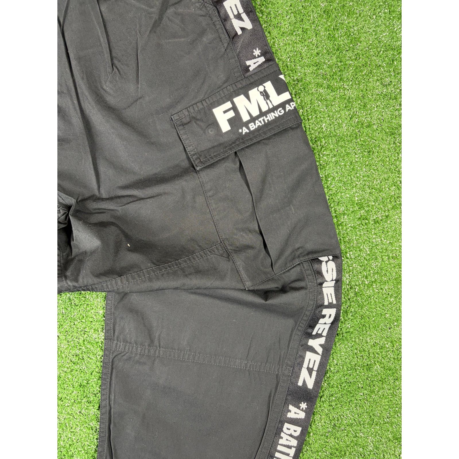 Bape Bape X Jessie Reyez 6 Pocket Black Cargo Pants Size Large Size US 36 / EU 52 - 3 Thumbnail