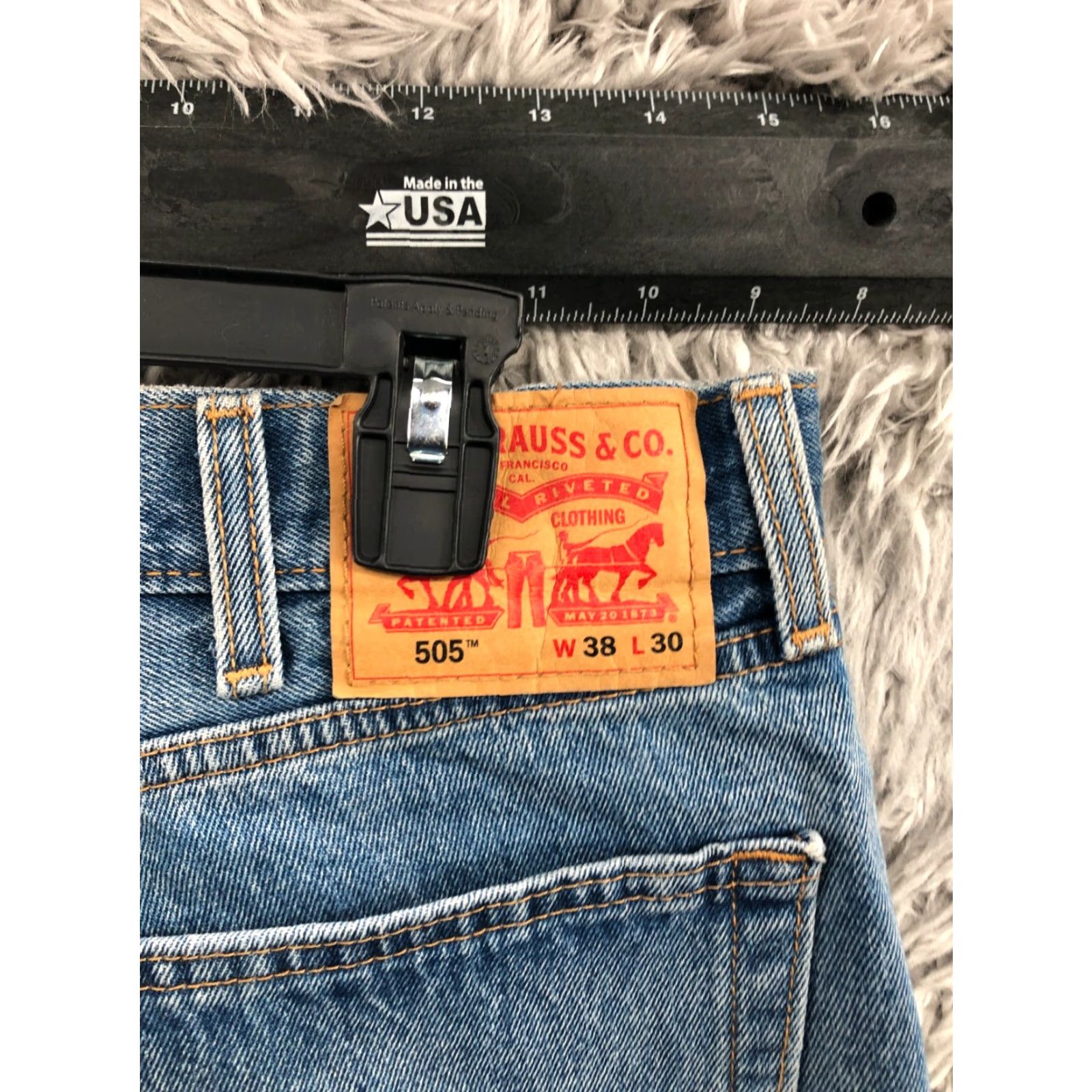 Levi's Levi's 505 Jeans Size 38 Mens Straight 5-Pocket Denim Blue Regular Mid Rise 30in Inseam Size US 38 / EU 54 - 4 Thumbnail
