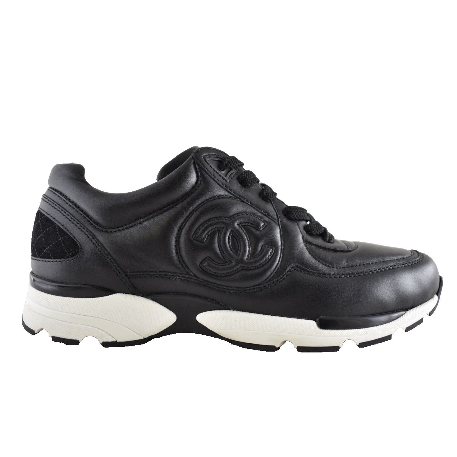 Chanel Chanel Calfskin Leather White CC Logo Flat Runner Sneaker 38 Size US 8 / IT 38 - 1 Thumbnail