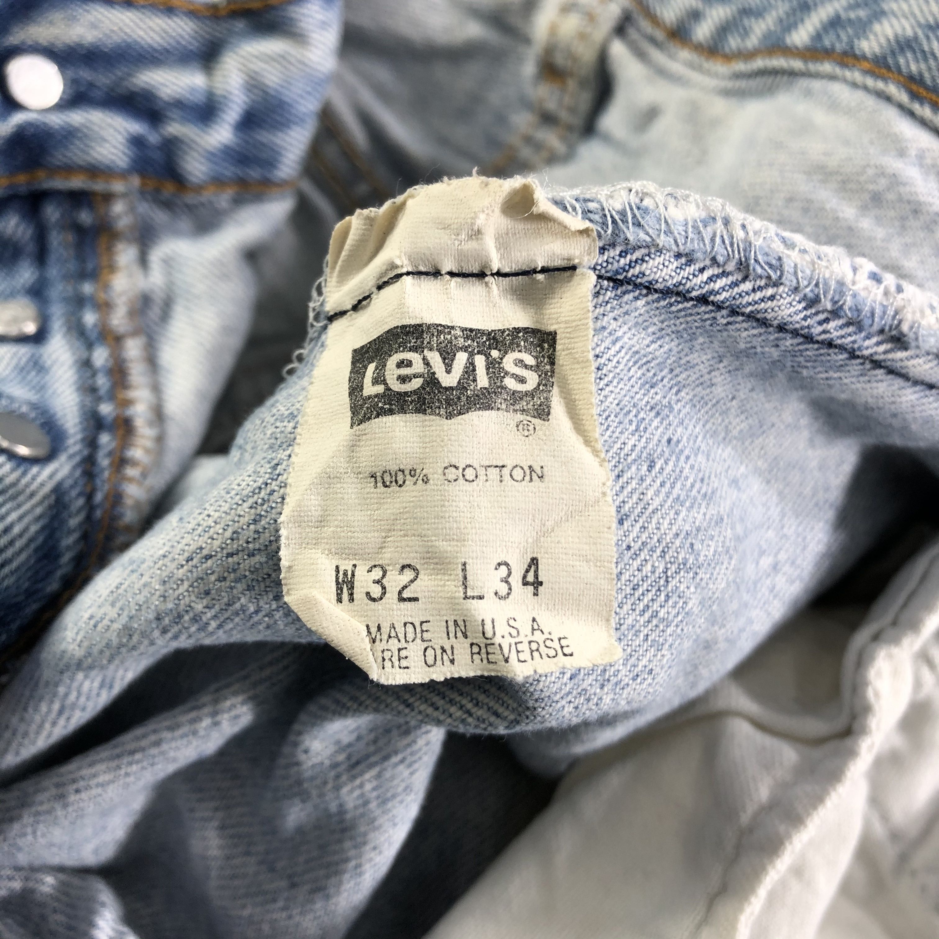 Levi's 90s Vintage Light Wash Levis 501 Jeans-J3918 Size US 30 / EU 46 - 10 Thumbnail