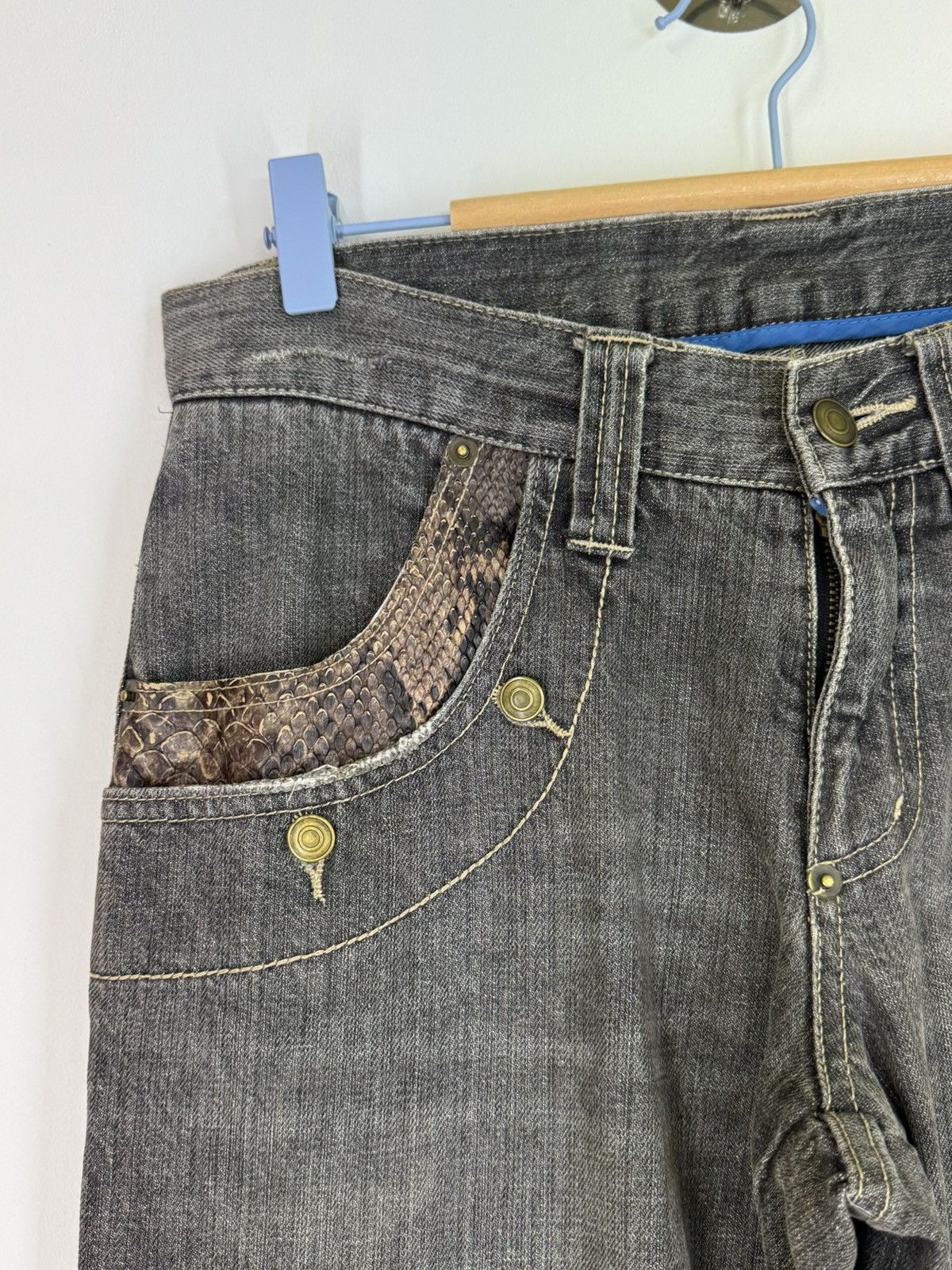 Hysteric Glamour × If Six Was Nine × Vintage TWISTED CUT TAKAIQ.COM SNAKE SKIN DENIM Size US 30 / EU 46 - 5 Thumbnail