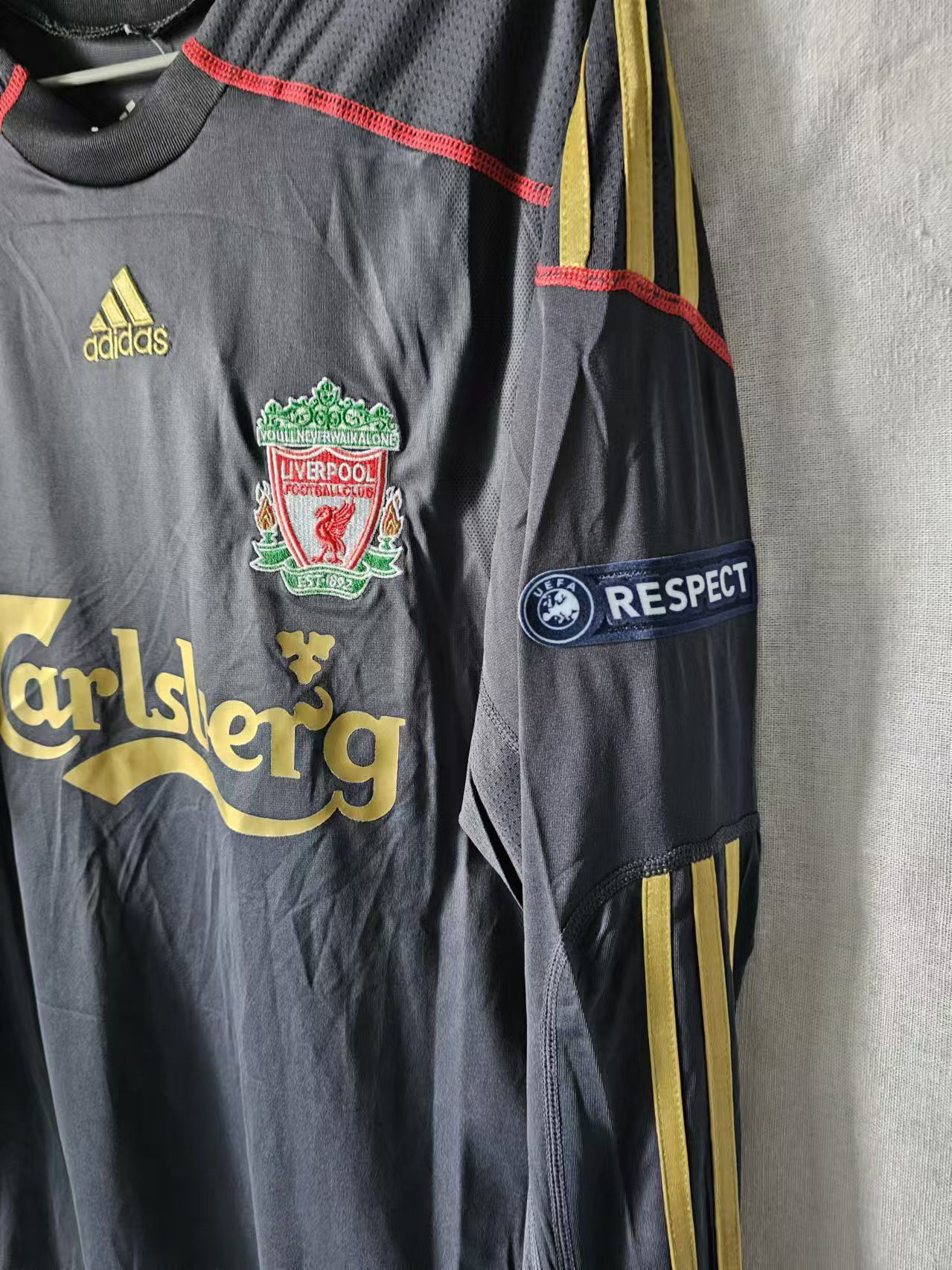 Other 2009 10 Liverpool 9 Torres Jersey Away Size US M / EU 48-50 / 2 - 4 Thumbnail