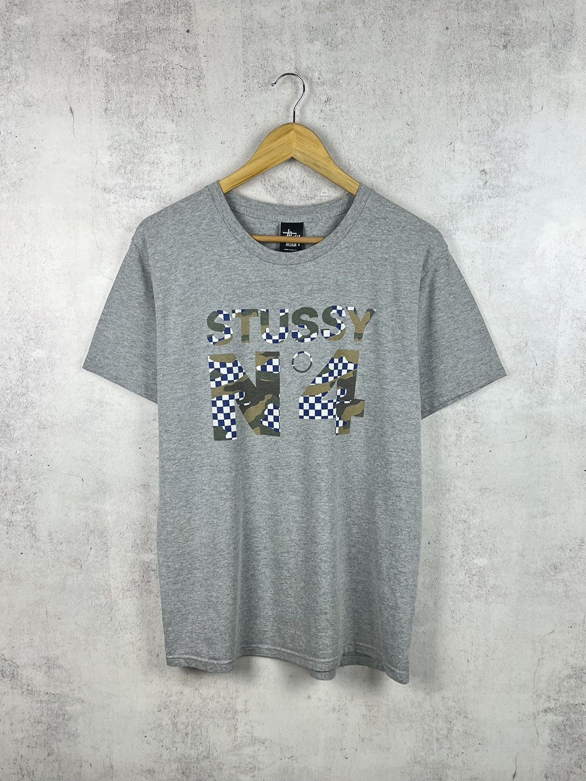 Stussy Vintage Stussy No. 4 Logo Printed T-Shirt Hype Retro Y2K Size US M / EU 48-50 / 2 - 1 Thumbnail