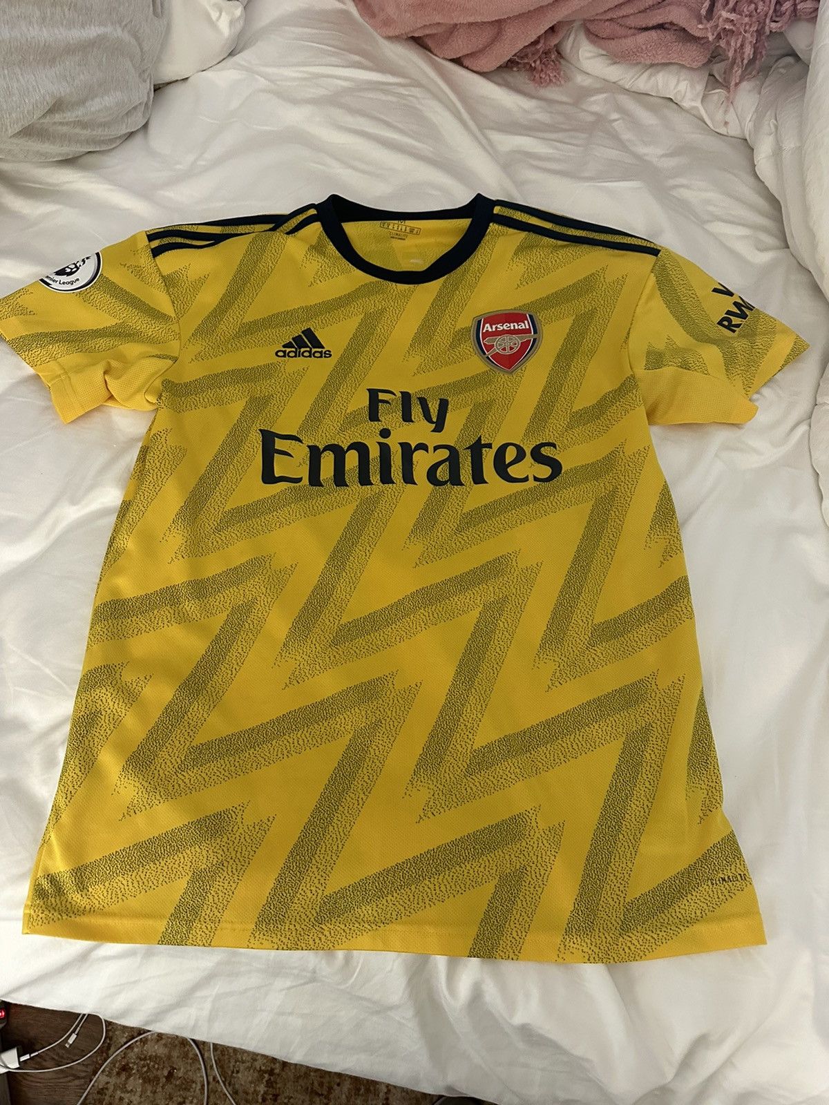 Adidas Arsenal 19/20 away shirt Size US L / EU 52-54 / 3 - 1 Thumbnail