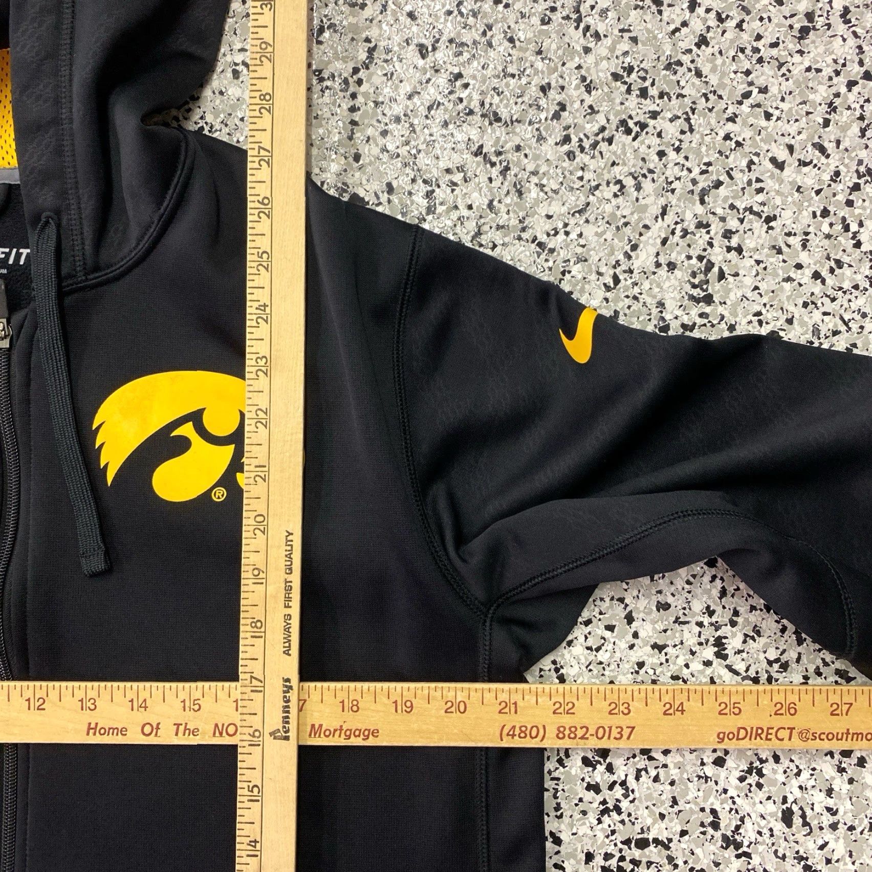 Nike Nike Hawkeyes Hoodie Adult M Black Therma Fit Zip Up Size US M / EU 48-50 / 2 - 2 Thumbnail