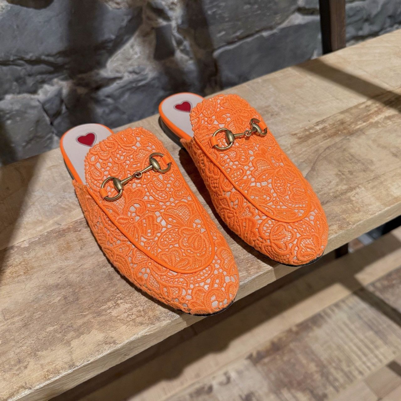 Gucci Gucci Neon Orange Lace Princetown Slippers Size US 7.5 / IT 37.5 - 4 Thumbnail