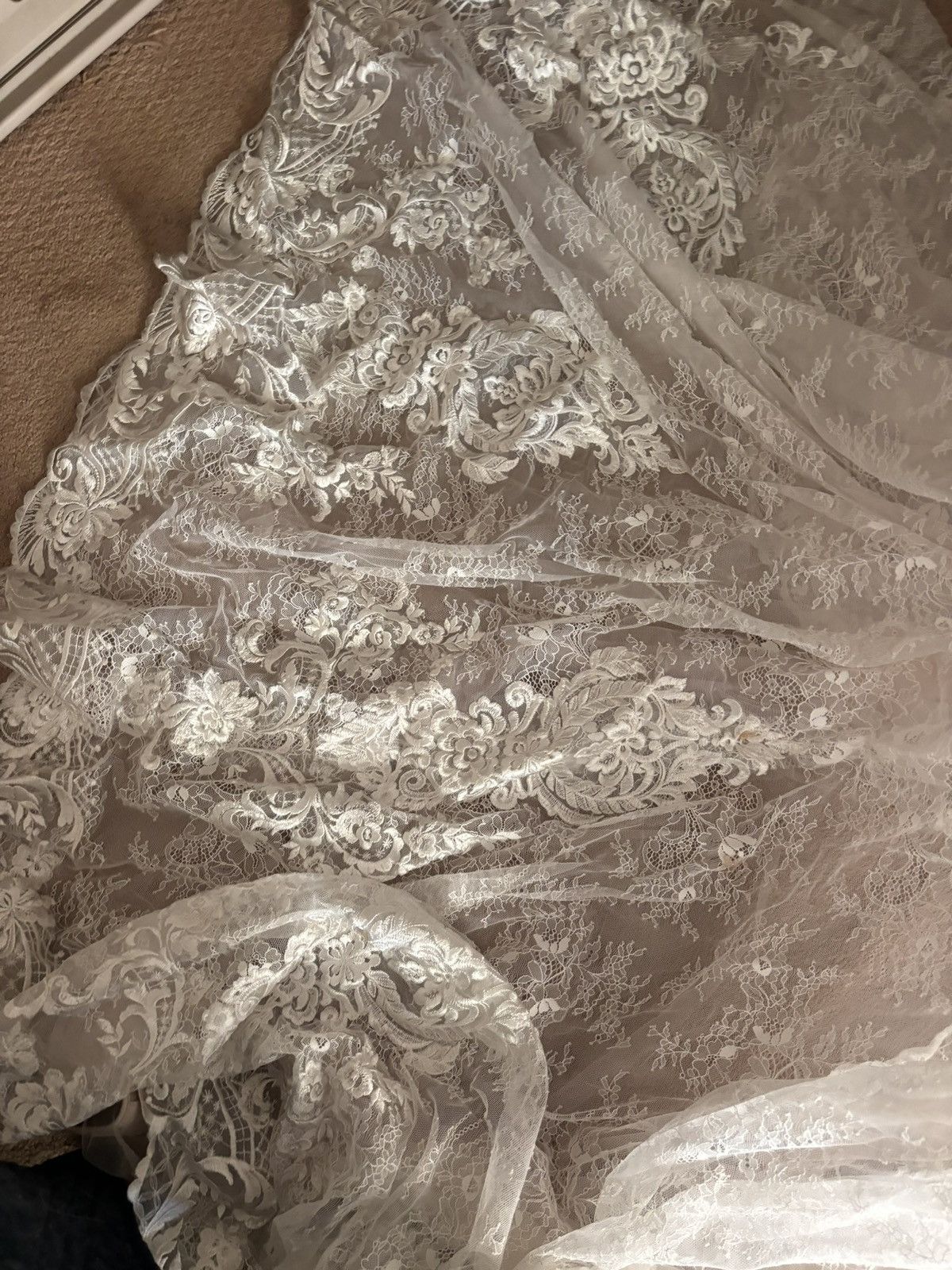 Other Essence of Australia wedding dress Size XXL / US 16-18 / IT 52-54 - 8 Thumbnail