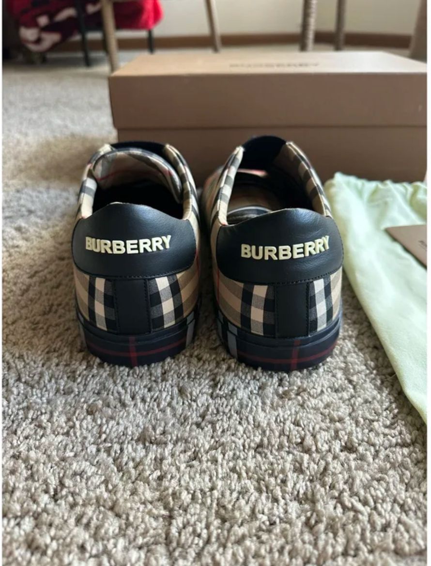 Burberry Authentic Burberry Check Slip-On Trainers EU 41 Size US 8 / EU 41 - 11 Thumbnail