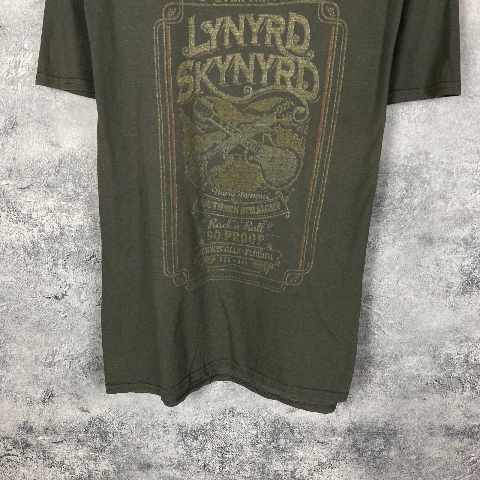 Band Tees Lynyrd Skynyrd Tee Men's Size M Gray Short Sleeve ` Size US M / EU 48-50 / 2 - 3 Thumbnail