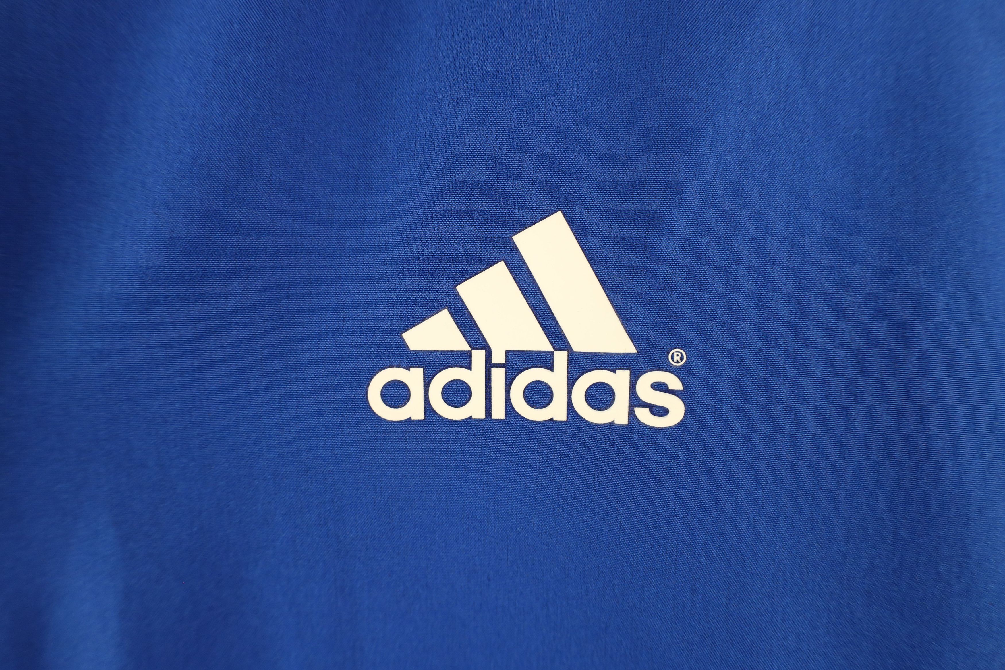 Adidas × Vintage Adidas Out Short Sleeve Half Zip Pullover Jacket Royal Blue Size US XL / EU 56 / 4 - 4 Thumbnail