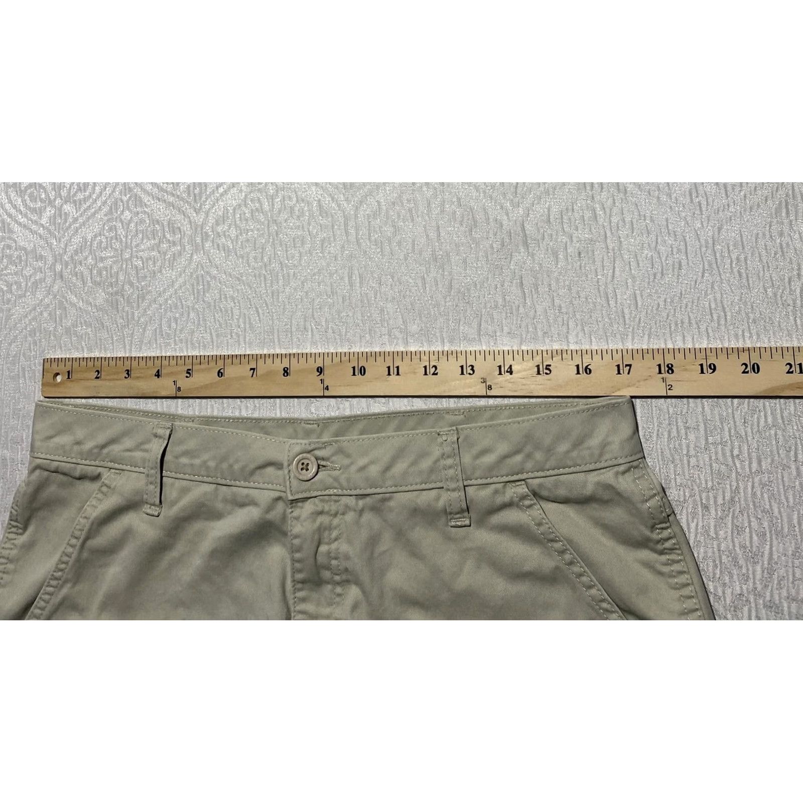 Wrangler Wrangler Shorts Mens 34 Beige Relaxed Fit Cargo Canvas Pockets Cotton Casual Size US 34 / EU 50 - 3 Thumbnail