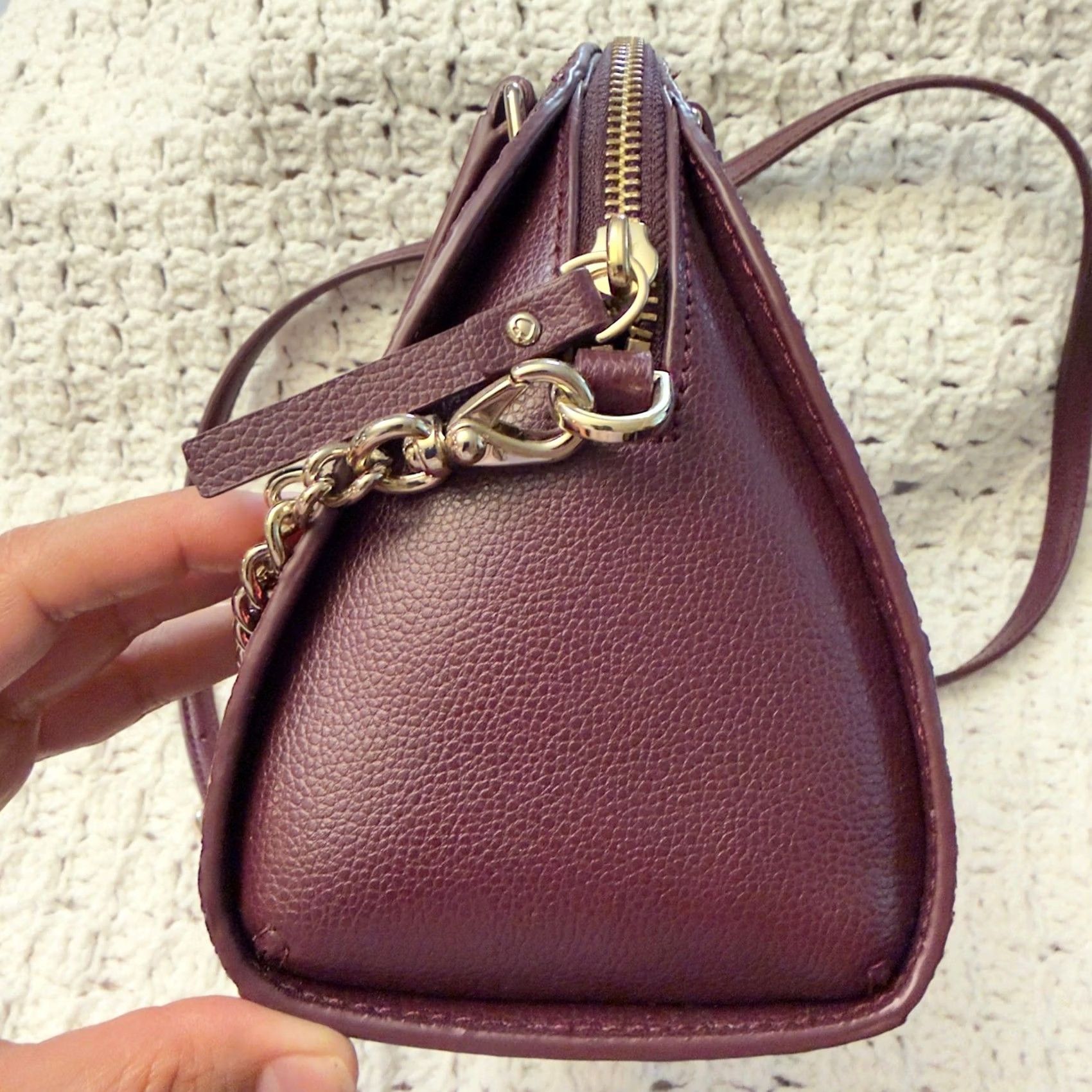 Vintage VINTAGE Kate Spade Satchel Bag Cross-Body Purse Burgundy Glitter Leather Trim Small Women’s Size ONE SIZE - 4 Thumbnail