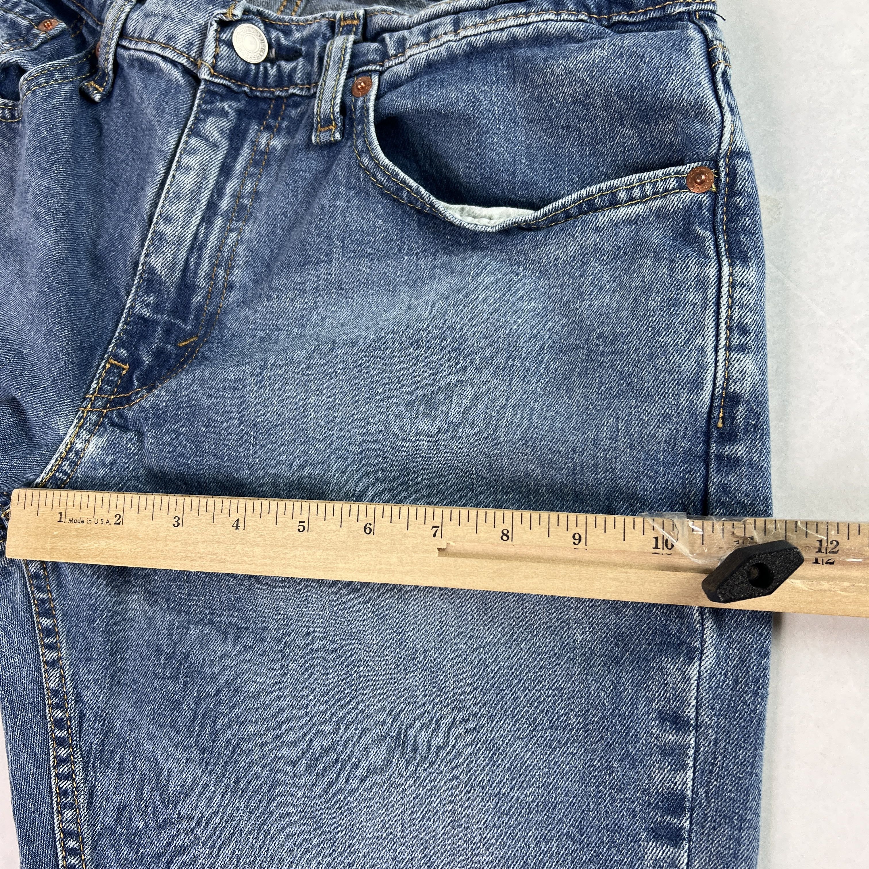 Levi's Levi's Jeans 559 Relaxed Straight Blue Faded Stretch Denim Size US 31 - 20 Thumbnail