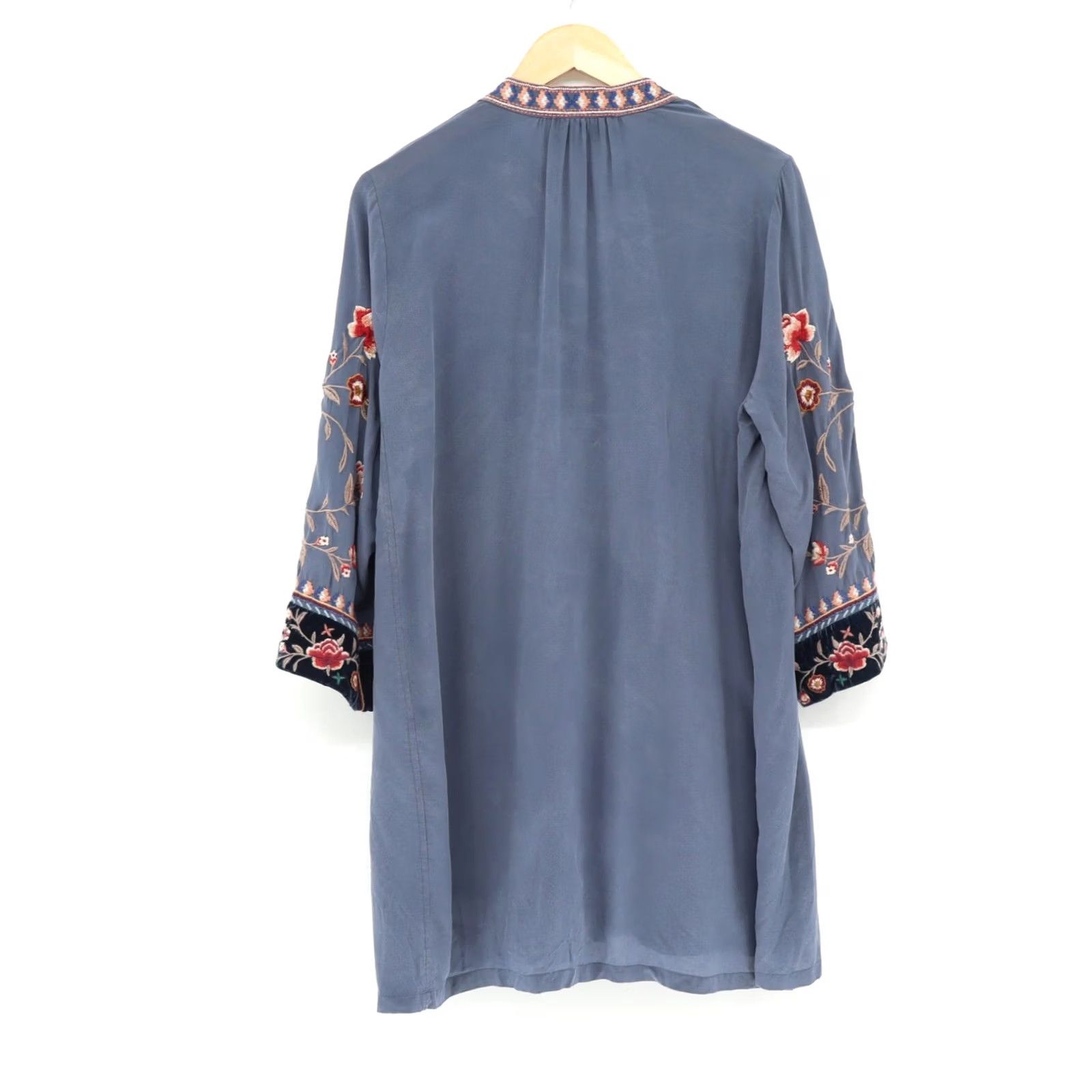 Johnny Was Johnny Was Workshop Embroidered Silk Tunic Mini Dress 3/4 Sleeve Velvet Cuffs M Size M / US 6-8 / IT 42-44 - 2 Thumbnail