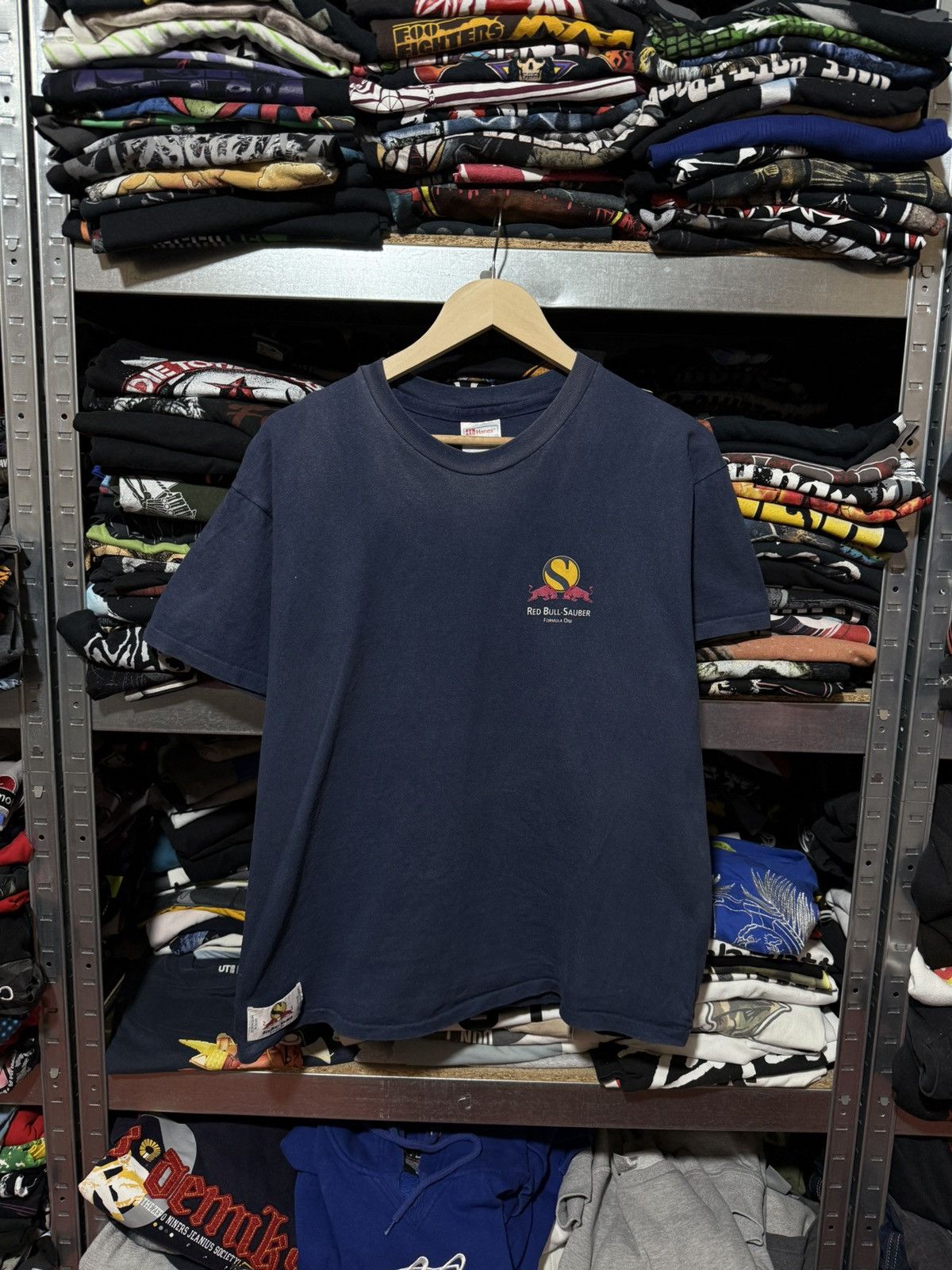 Red Bull Rare 90’s Red Bull Sauber Petronas MCM Racing F1 T-Shirt Size US L / EU 52-54 / 3 - 1 Thumbnail