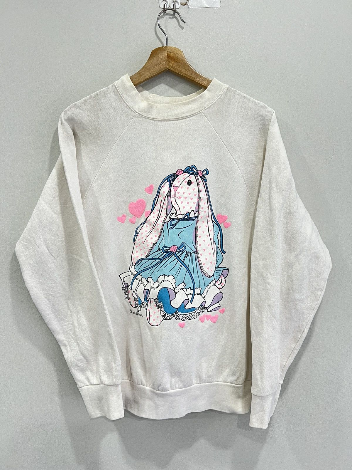 Vintage Vintage 90s Bunny Stuffed Animal Sweater hearts Size US M / EU 48-50 / 2 - 1 Thumbnail