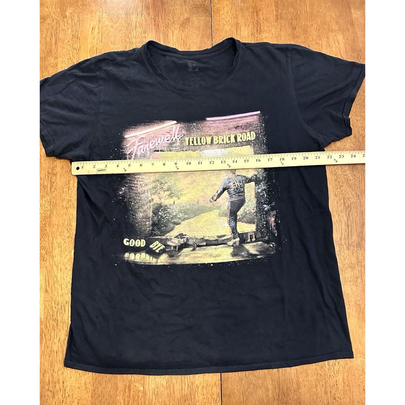Vintage Elton John Farewell Yellow Brick Road Tour 2018 T Shirt Large Size US L / EU 52-54 / 3 - 6 Thumbnail