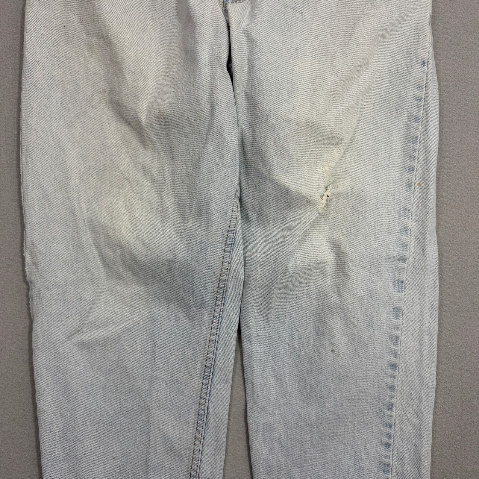 Levi's Vintage Levis 560 Loose Fit Tapered Leg Jeans Men's 34x30 Size US 34 / EU 50 - 3 Thumbnail