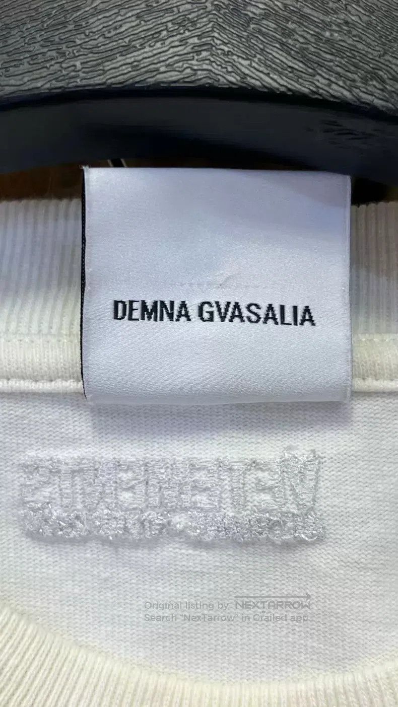 Vetements Vetements Short Sleeve T-Shirt, XS Size Size US XS / EU 42 / 0 - 4 Thumbnail
