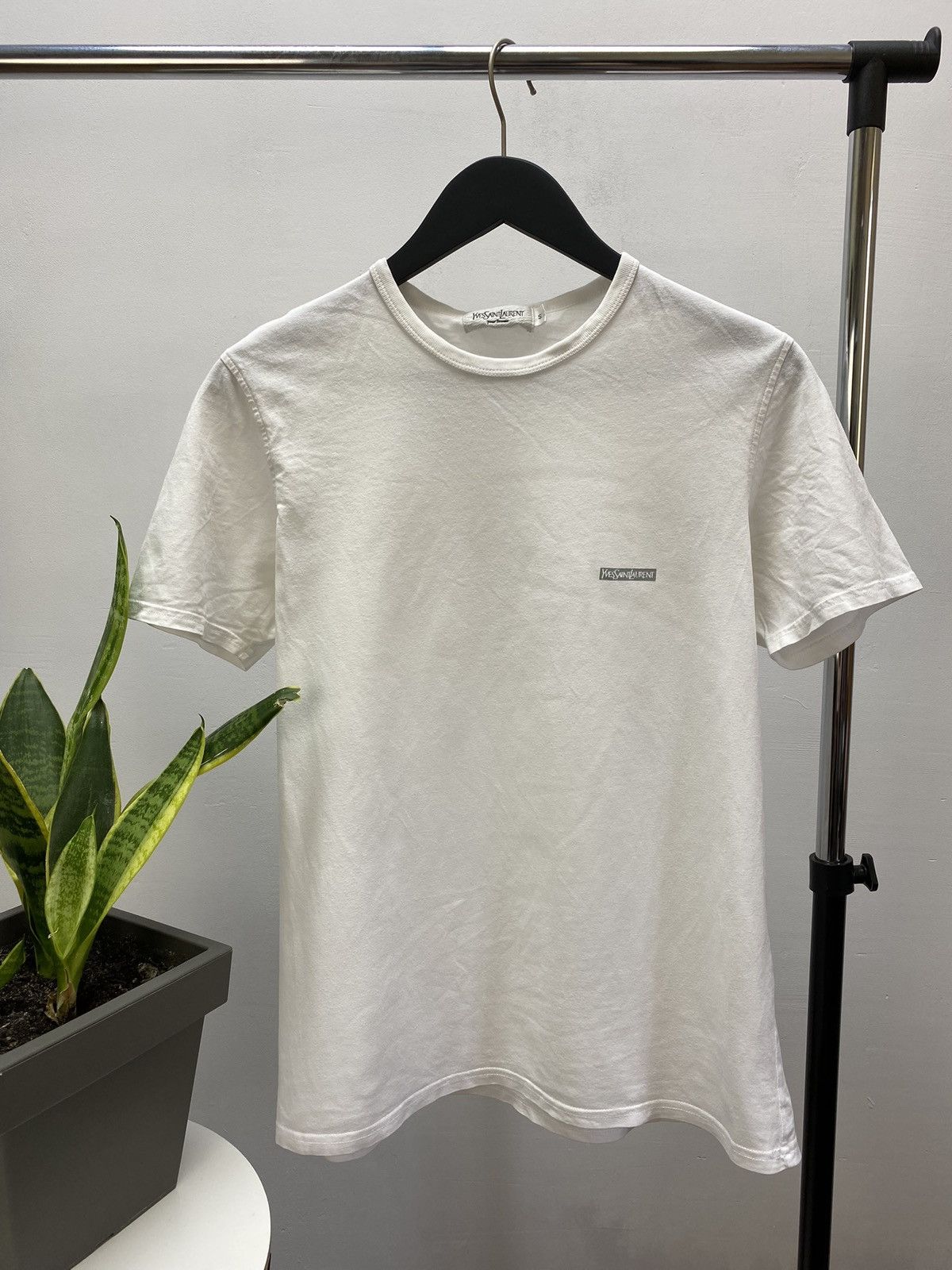 Yves Saint Laurent Yves Saint Laurent Small Logo T-shirt YSL White Men’s S Size US S / EU 44-46 / 1 - 1 Thumbnail