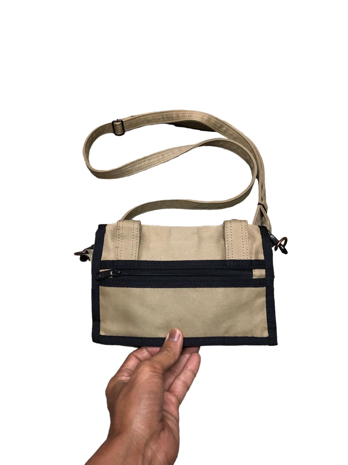 Blue Blue Japan × Japanese Brand BLUE BLUE ARIGATO SLINGBAG/CROSSBODY BAG Size ONE SIZE - 2 Thumbnail