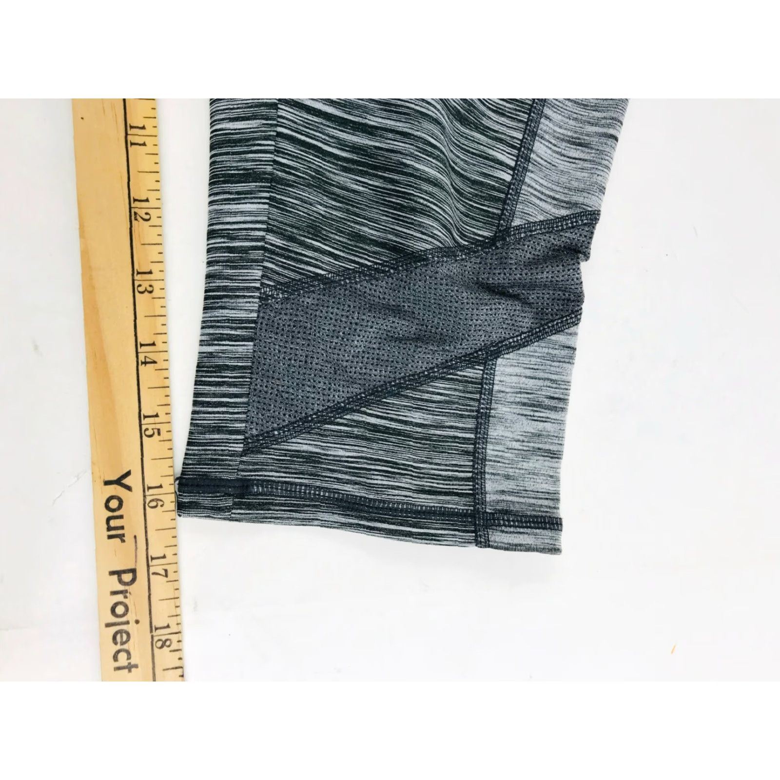 Vintage SOYBU Yoga Pants Women's Size M Black Gray Activewear Pull On Striped Stretchy Pants Womens Regular Casual Size 32" / US 10 / IT 46 - 4 Thumbnail