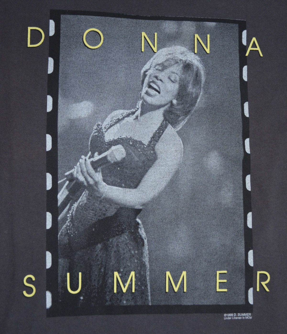 Band Tees 1999 Donna Summer Vintage Graphic T-Shirt (Large) Size US L / EU 52-54 / 3 - 2 Thumbnail