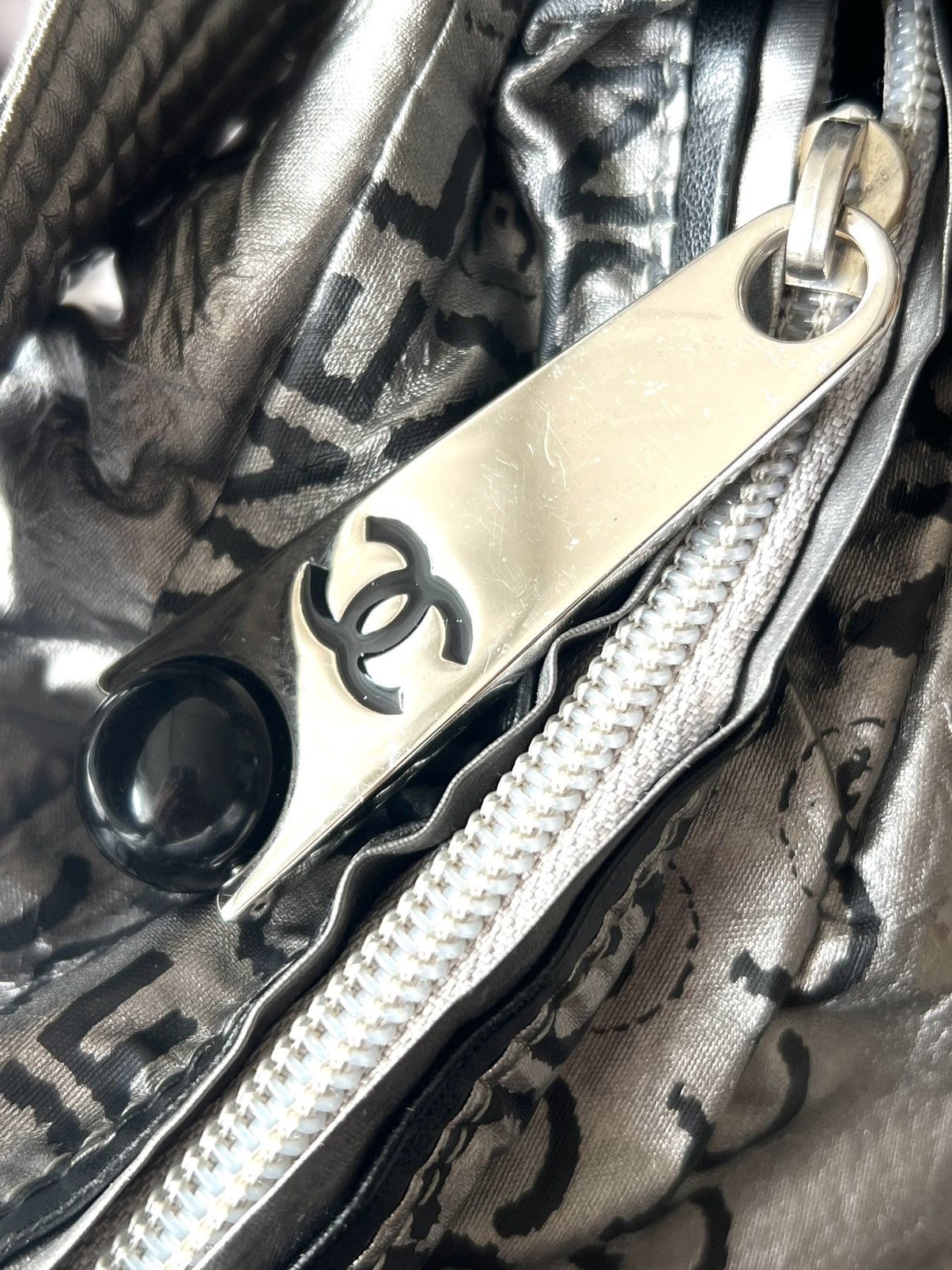 Chanel Vintage Chanel Bag – Circa 2008–2009 – canvas Nylon Size ONE SIZE - 13 Thumbnail