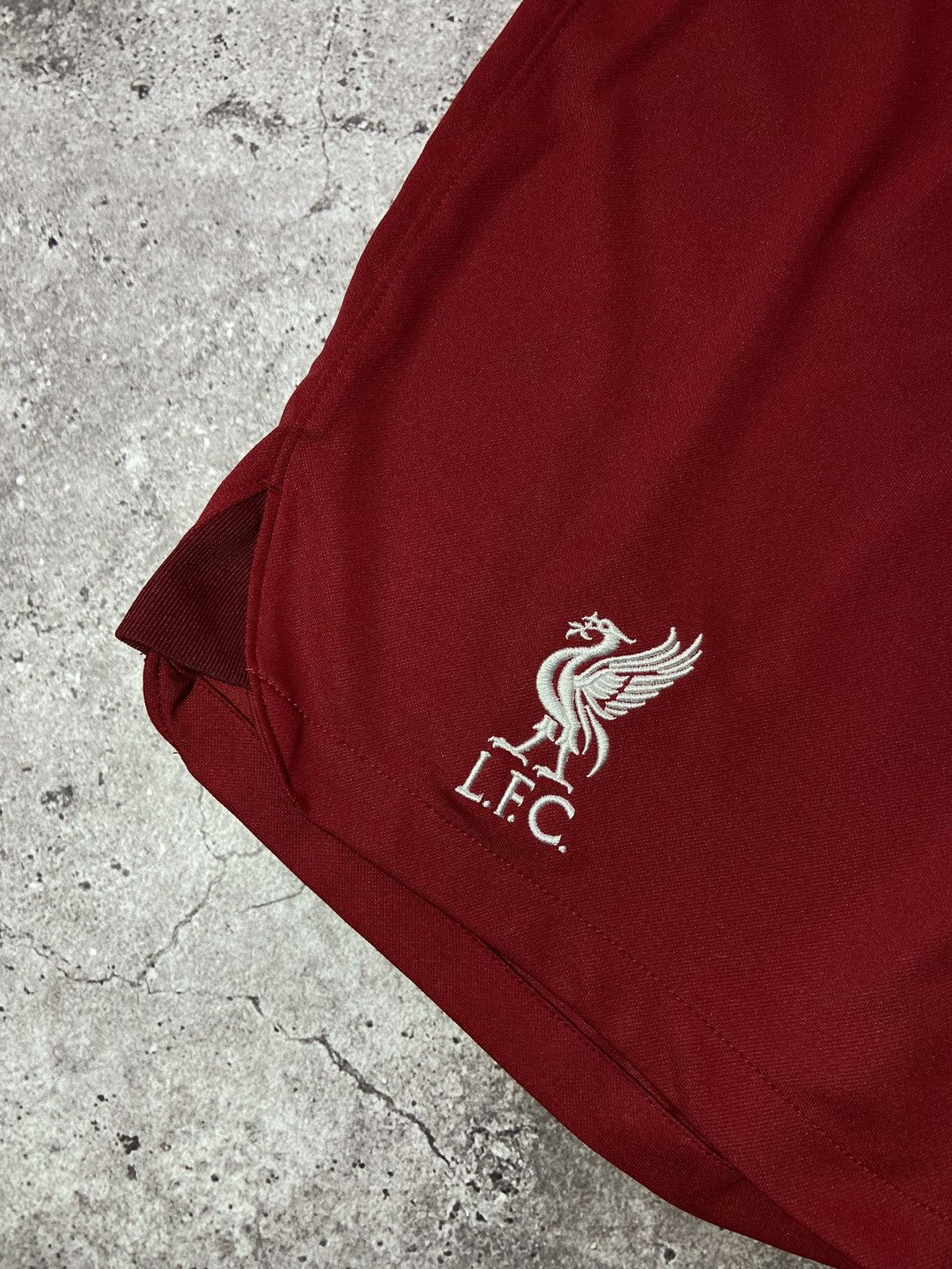 Nike 💥Liverpool 2022 football jersey Nike set t-shirt‼️ Size US M / EU 48-50 / 2 - 11 Thumbnail