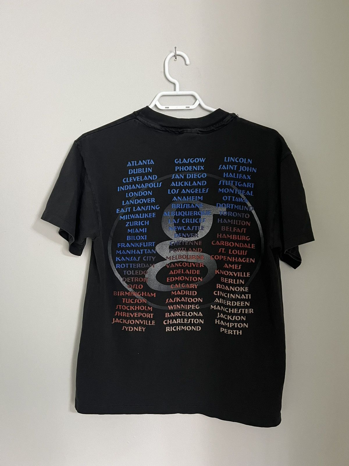 Hanes × Vintage Vintage 90s Garth Brooks Fresh Horses Music Tour Shirt Faded Size US M / EU 48-50 / 2 - 3 Thumbnail