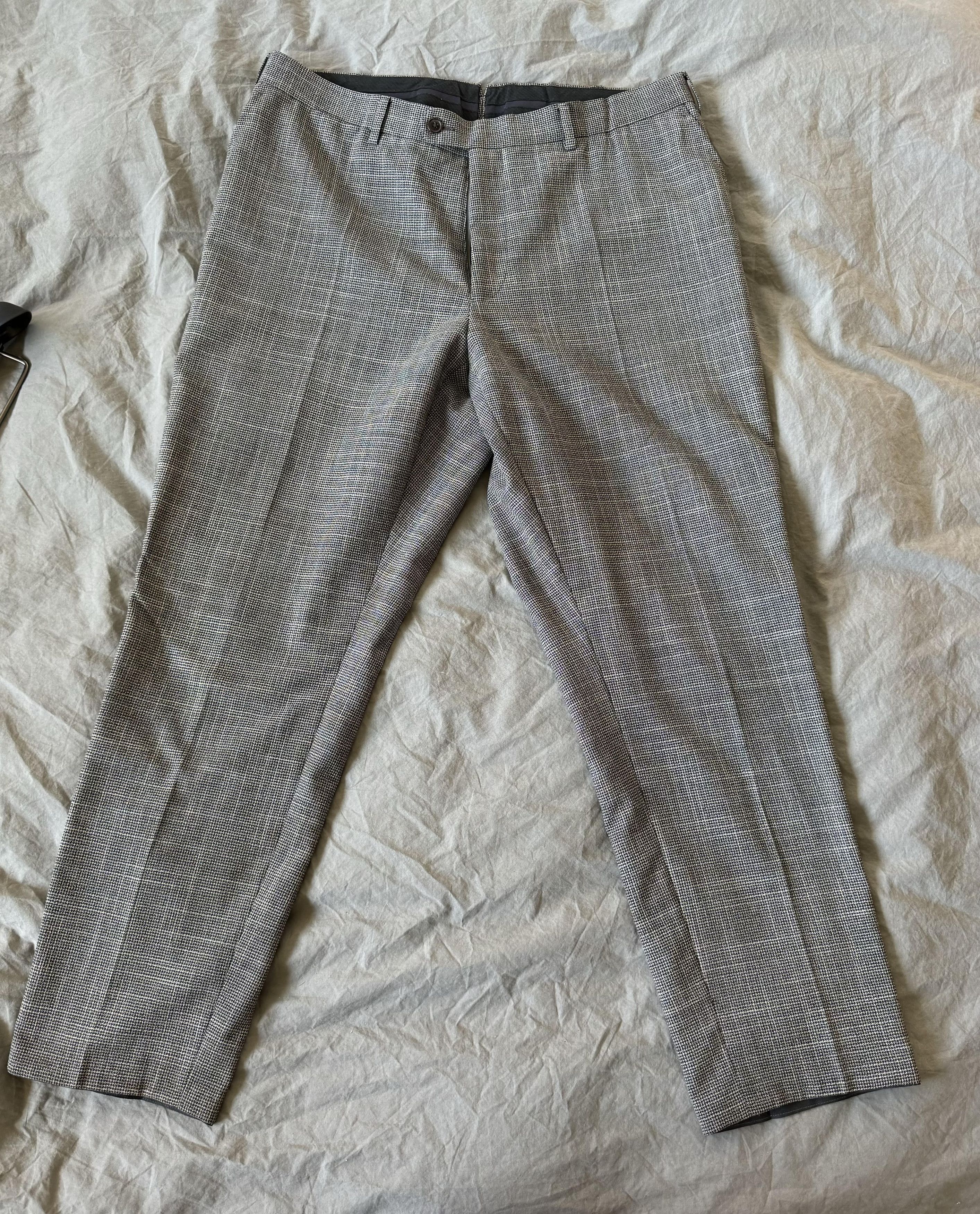 Suitsupply Tailored Suit Size 42R - 4 Thumbnail