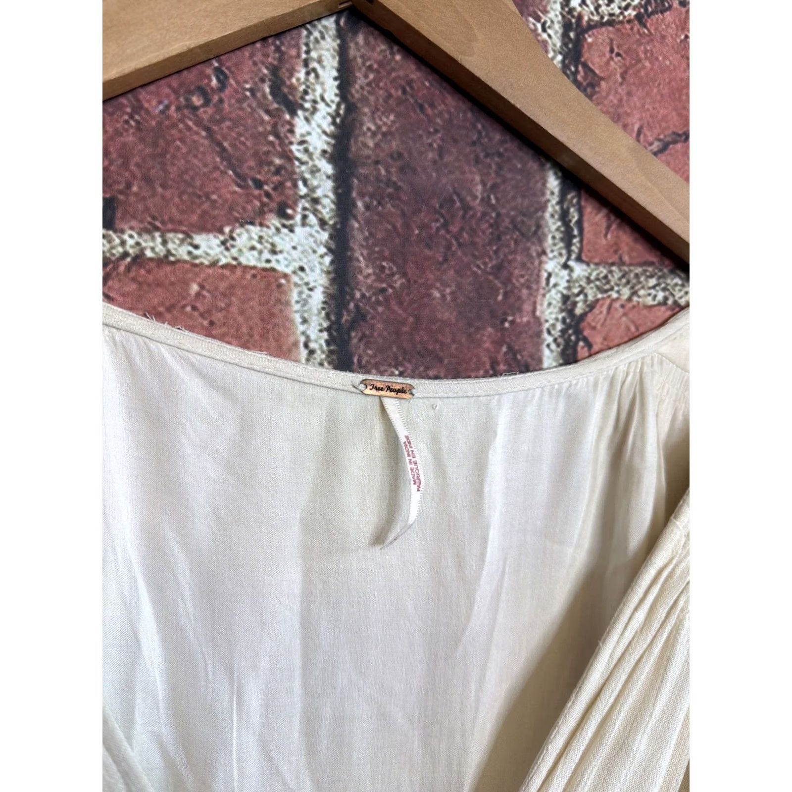 Free People Free People Dress Shirt Bohemian Embroidered Midi Ivory S Boho Chic 3/4 Sleeve V-Neck Button Front Womens Size S / US 4 / IT 40 - 3 Thumbnail