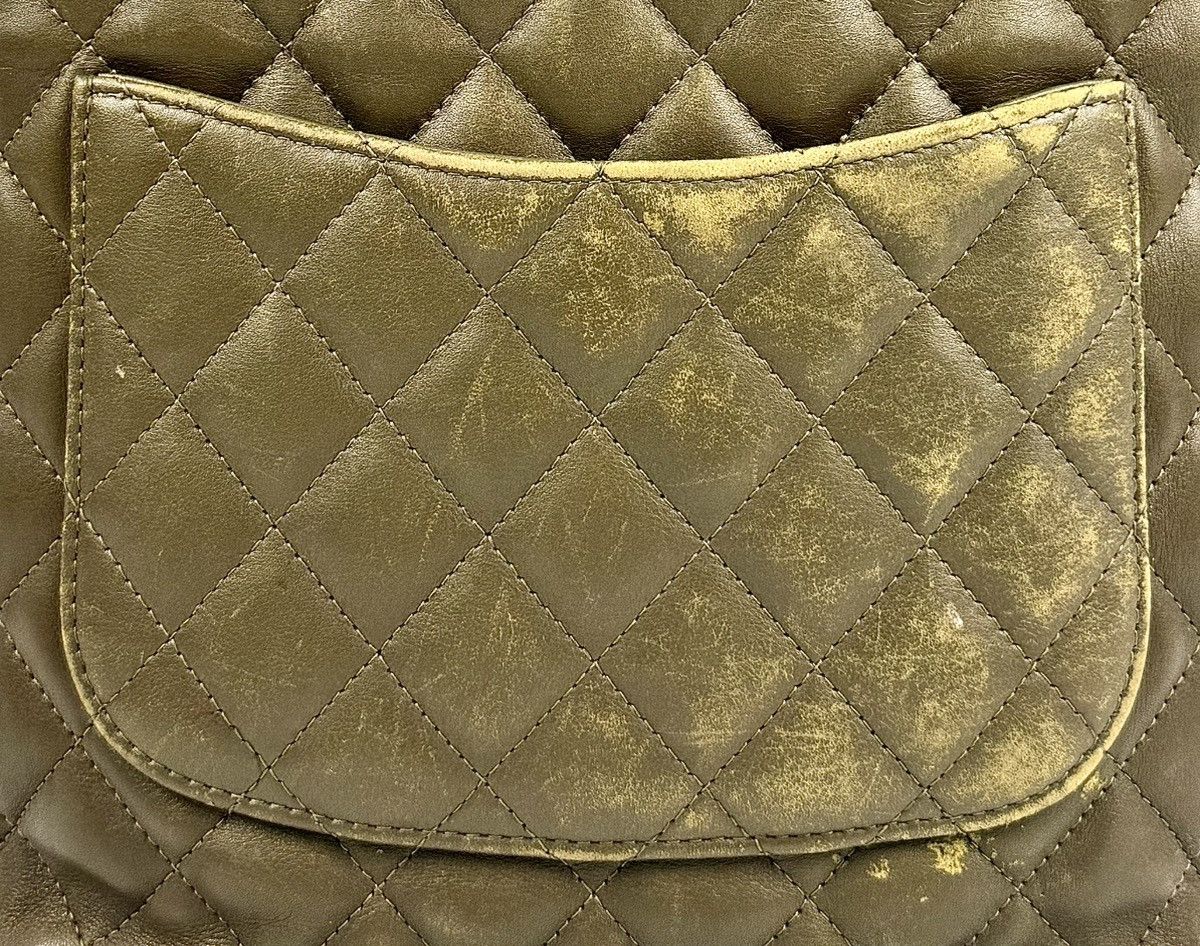 Chanel Chanel - 04 - Army Green - Trashed - Mini - Python - Cambon Size ONE SIZE - 9 Thumbnail