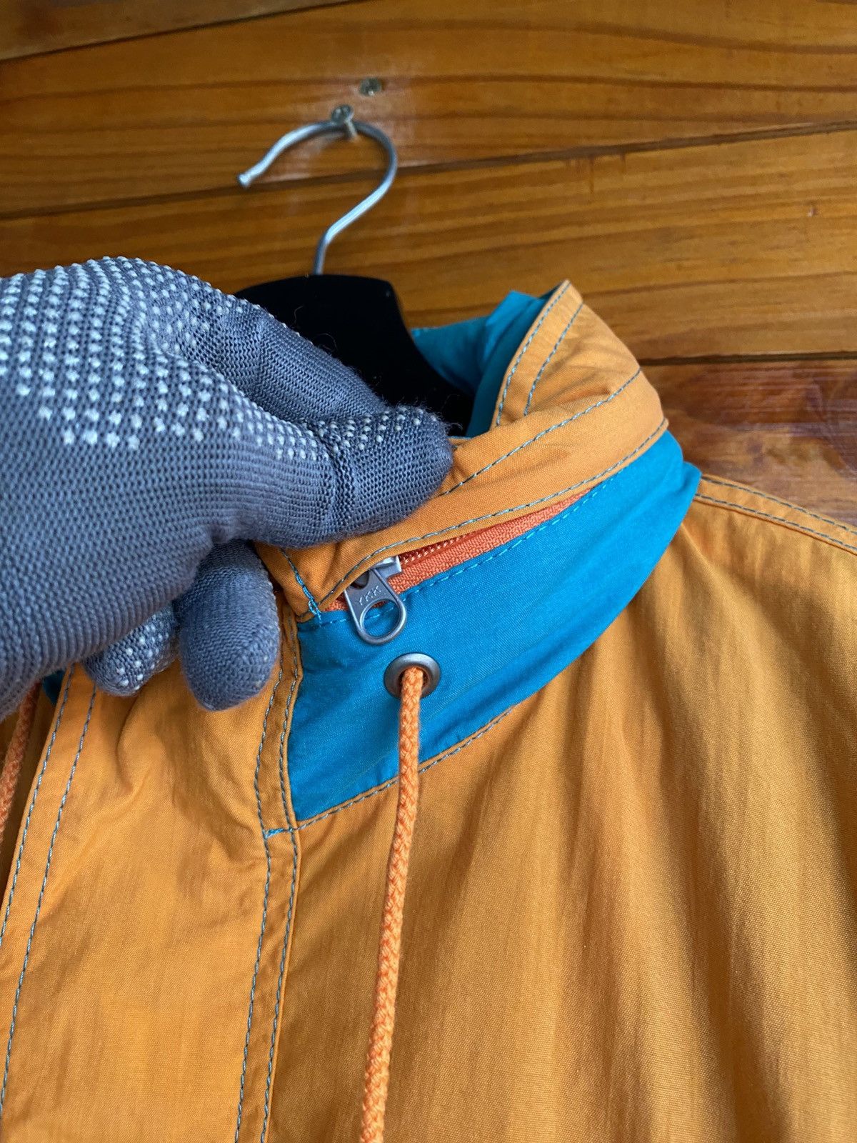 Vintage Vintage Adria Sports Nylon Jacket – Orange & Teal Line Size US M / EU 48-50 / 2 - 6 Thumbnail